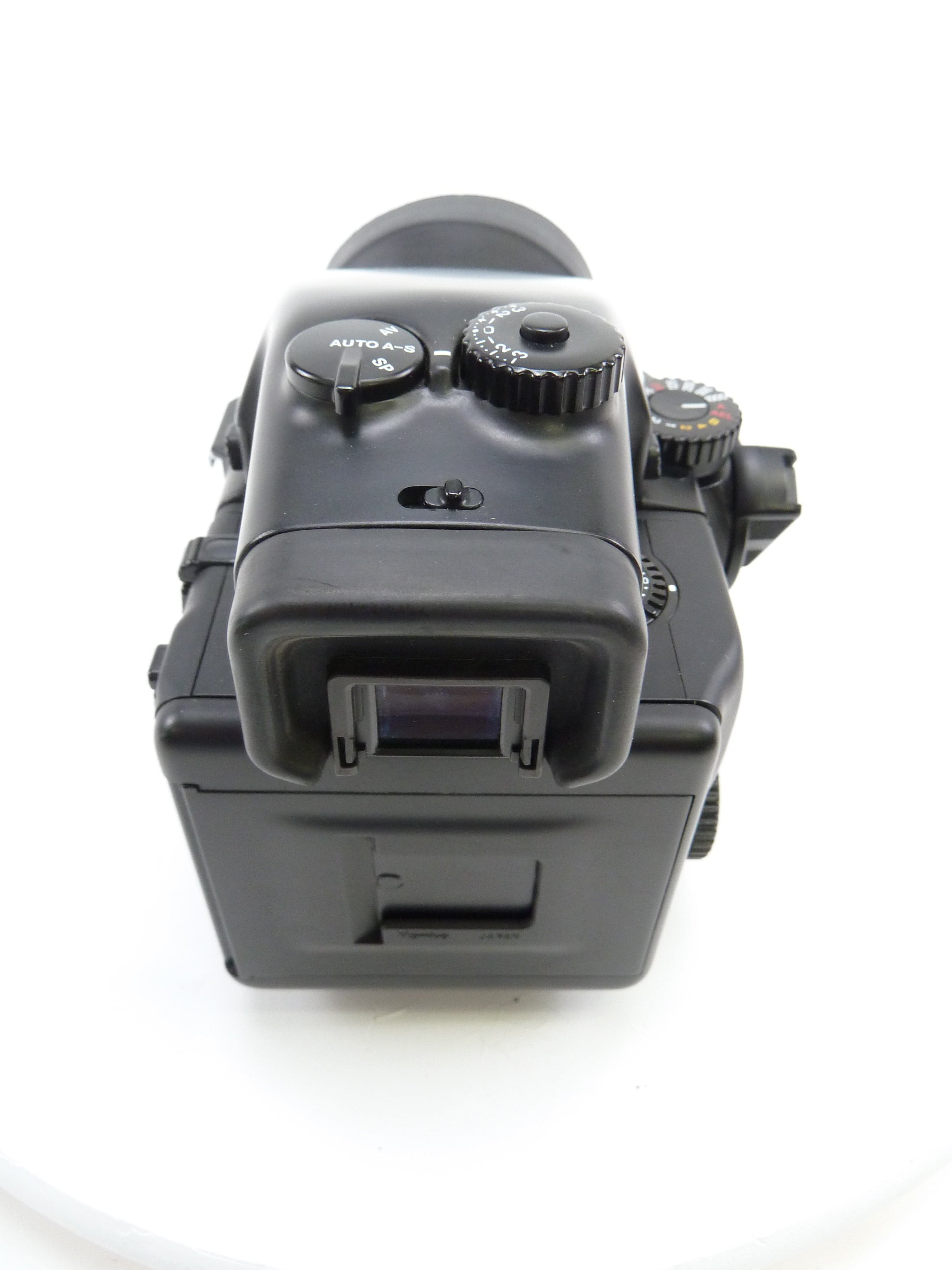 Mamiya 645 Pro Camera Outfit with AE Prism Finder and 80MM f2.8 N Lens