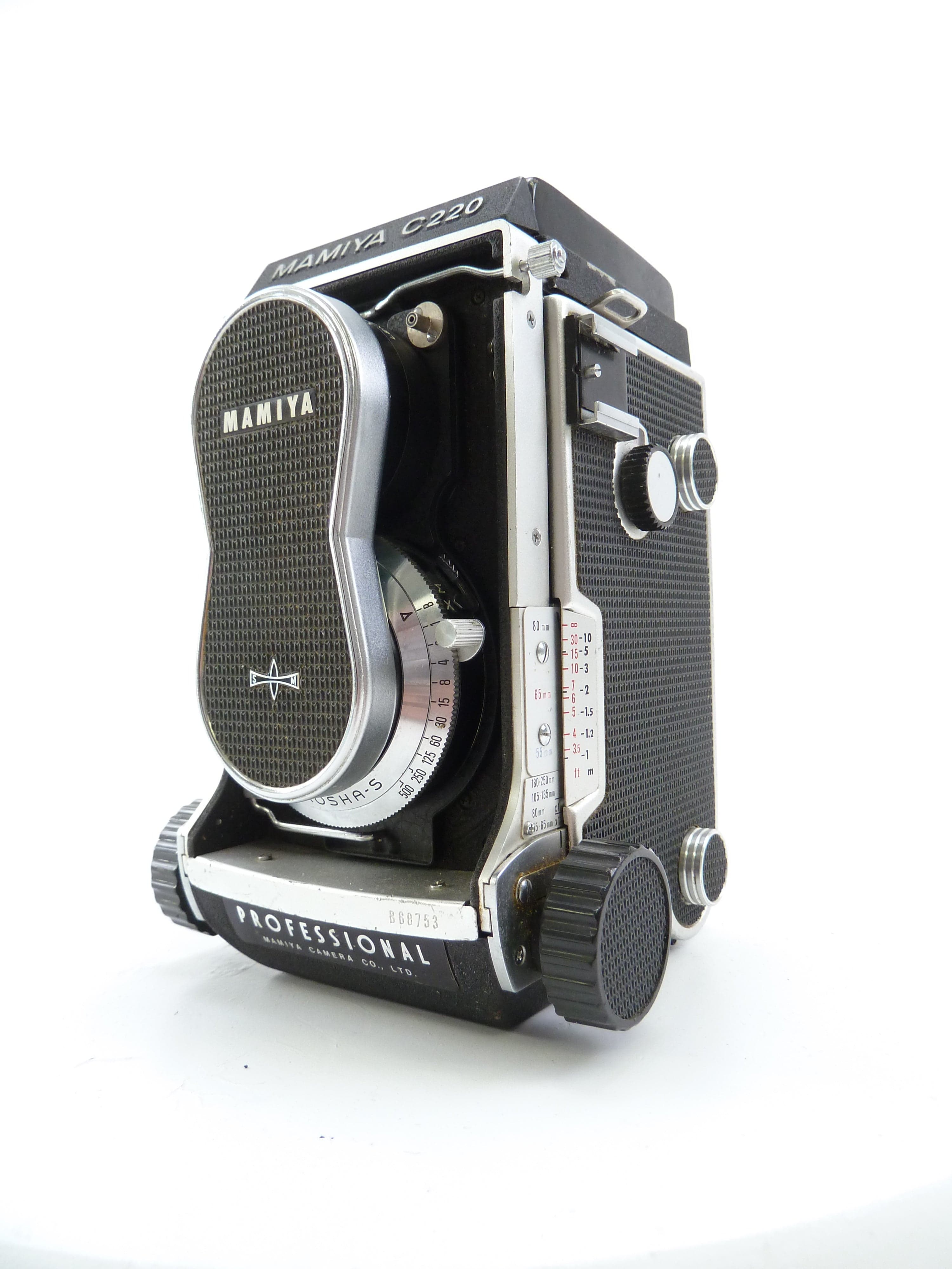 Mamiya C220 Camera Outfit with 80MM f2.8 Lens