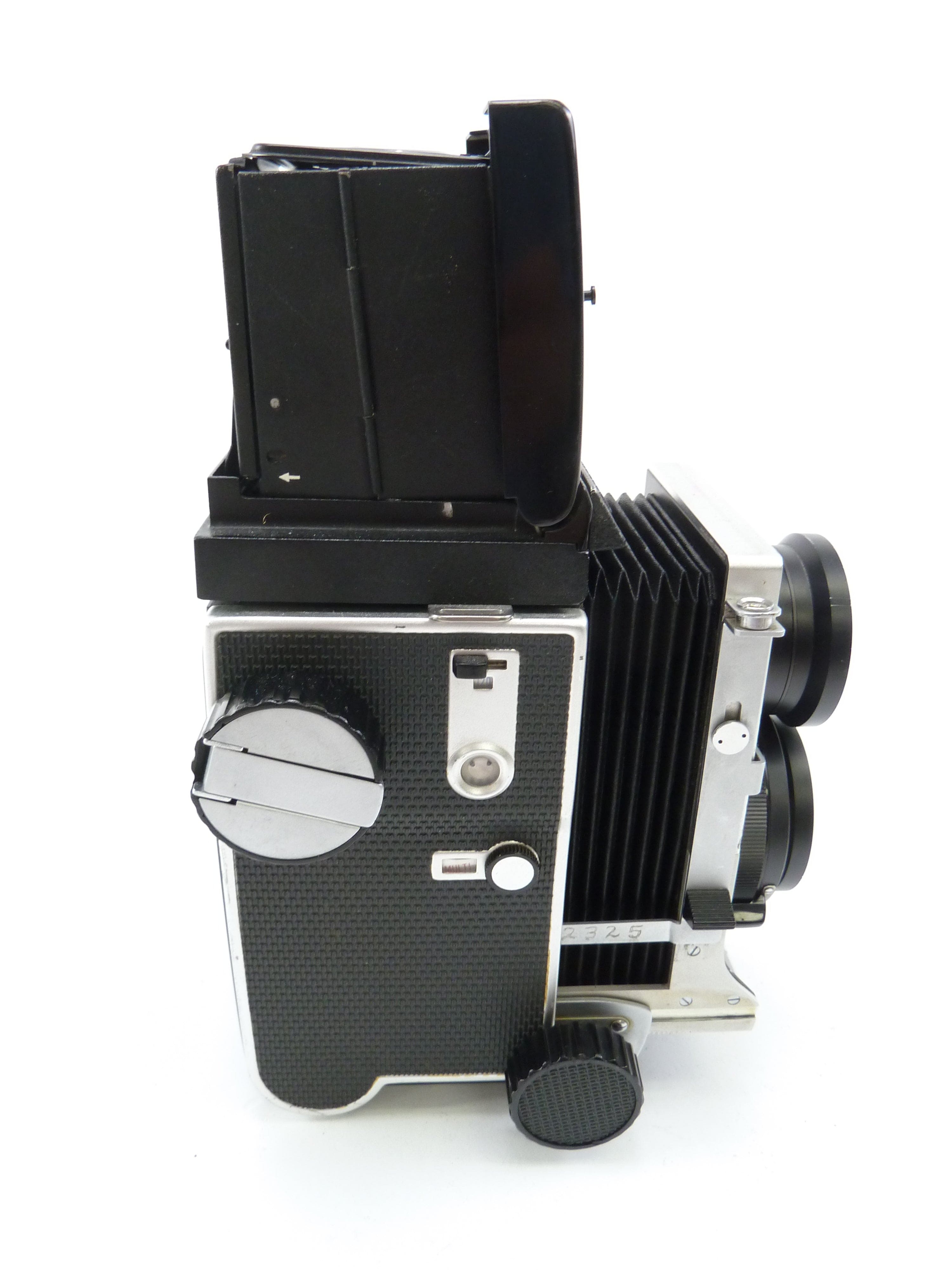 Mamiya C220 Complete kit with 80MM F2.8 Lens