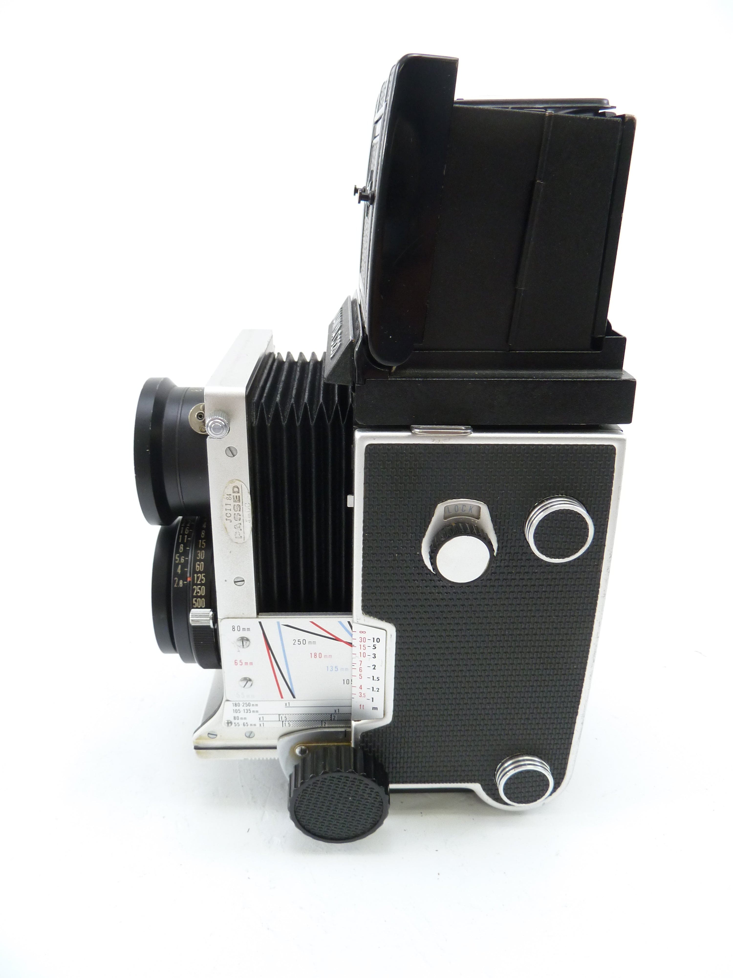 Mamiya C220 Complete kit with 80MM F2.8 Lens