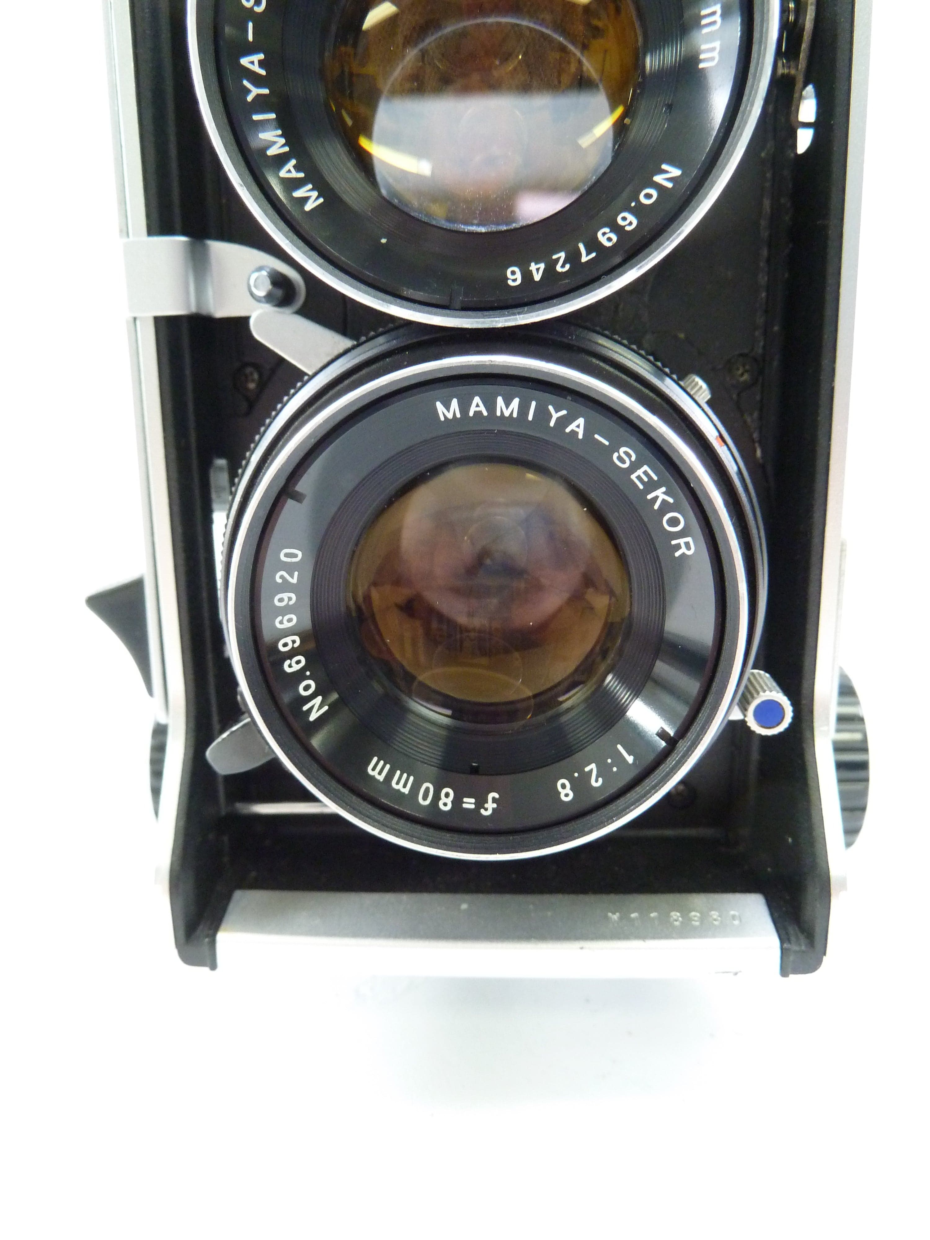 Mamiya C220F Camera Outfit with 80MM f2.8 Blue Dot Lens and Waist Level Finder