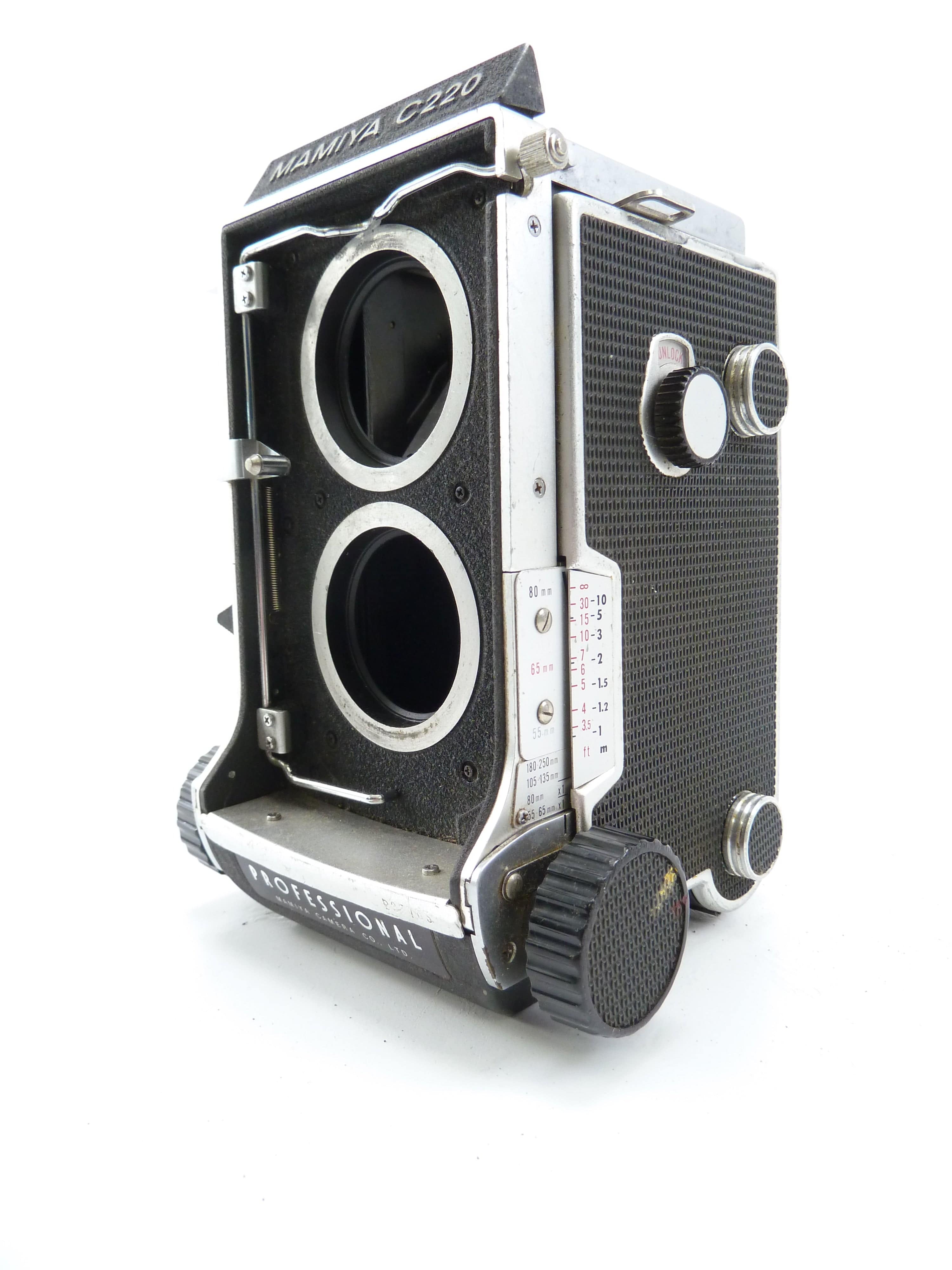Mamiya C330 Camera Body with Waist Level Finder
