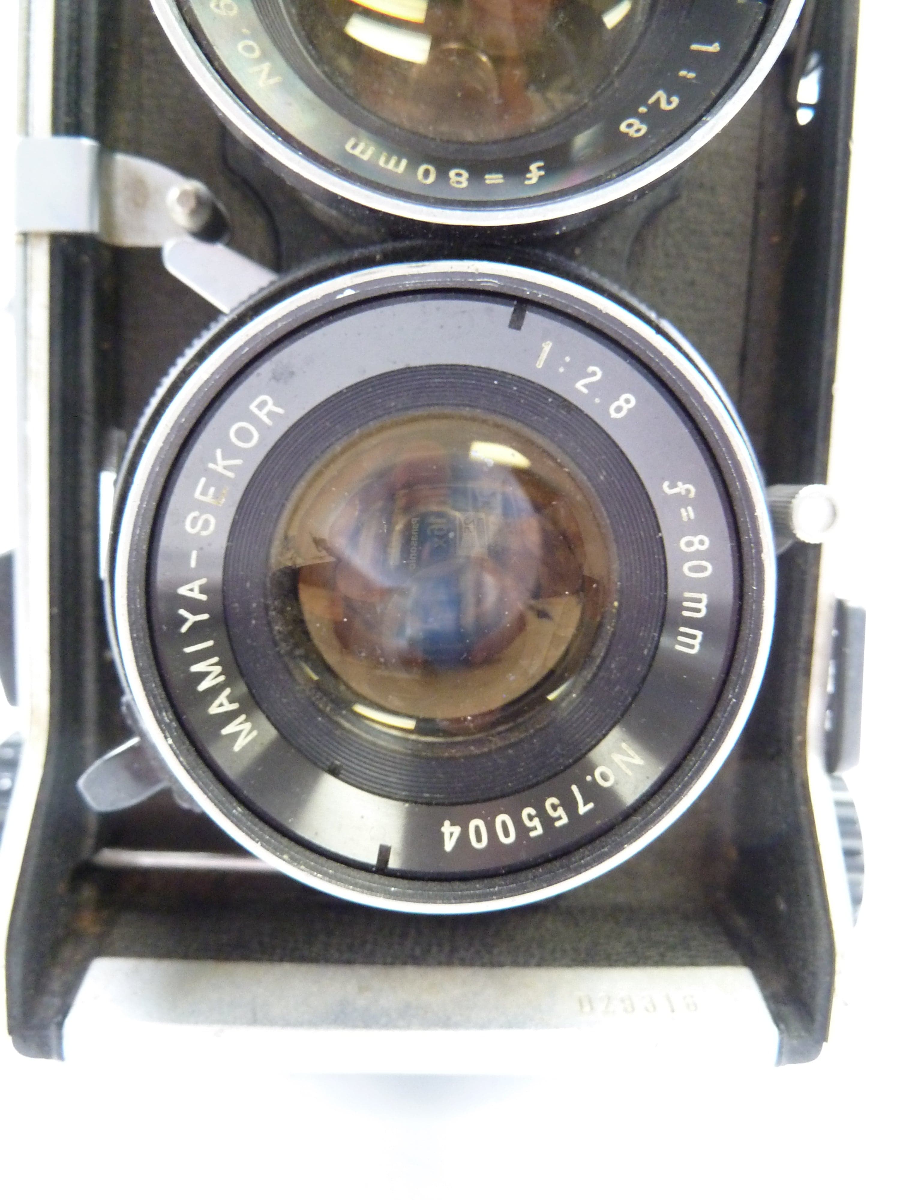 Mamiya C330 Complete Kit with Prism Finder and 80MM F2.8 Lens