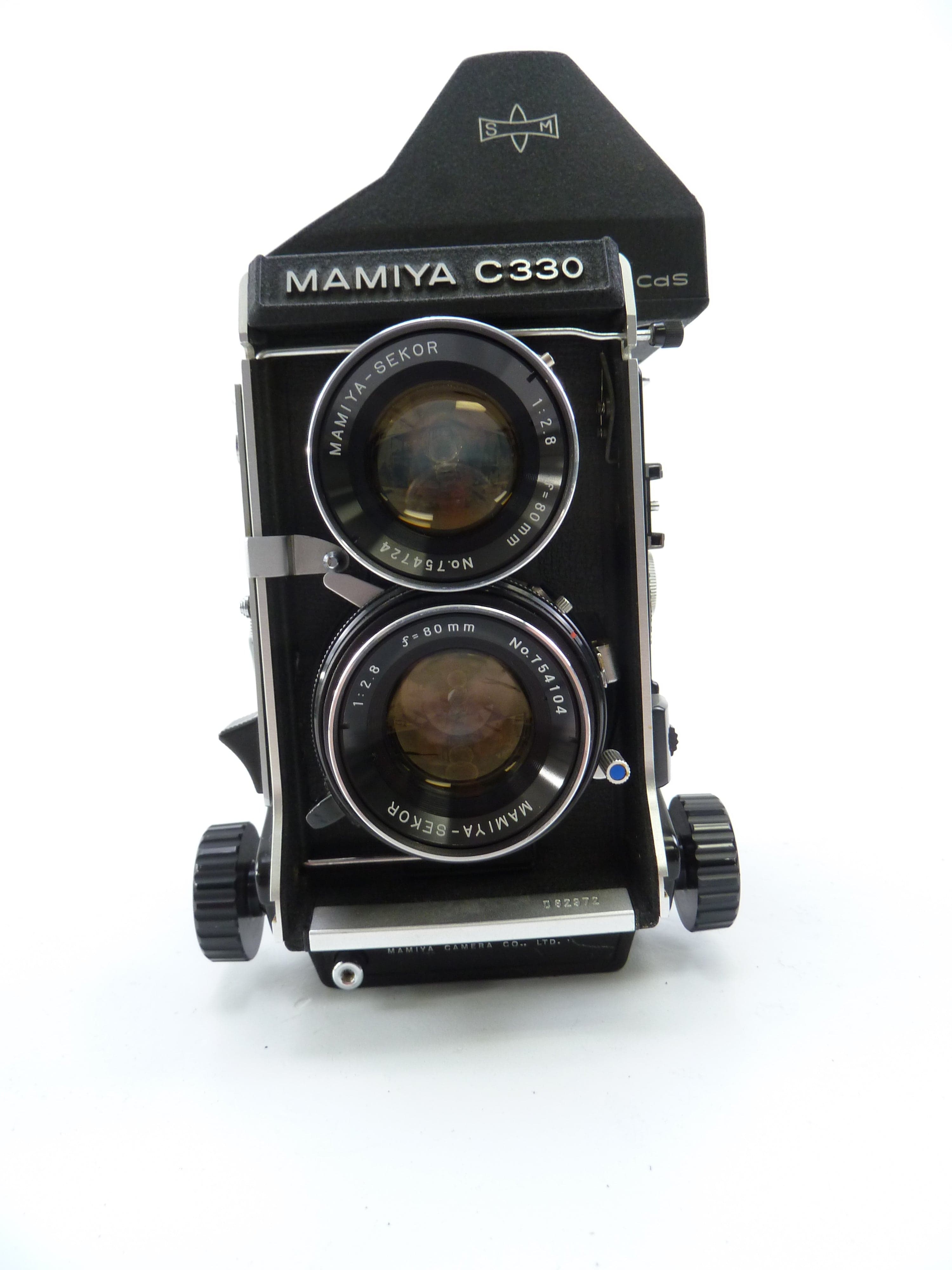 Mamiya C330 Kit with 80MM F2.8 Blue Dot Lens, and Poro Finder
