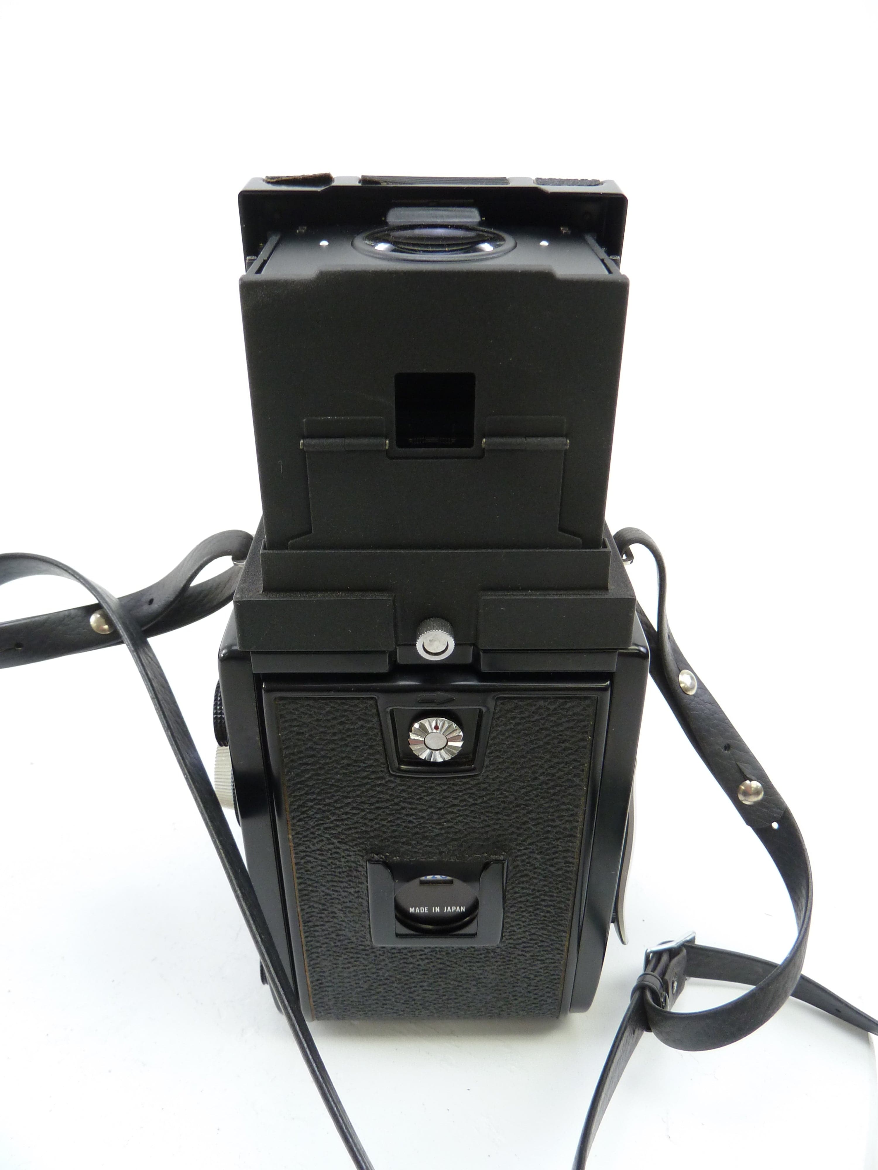 Mamiya C330F Camera Outfit with 80MM F2.8 Blue Dot Lens and Waist Level Finder