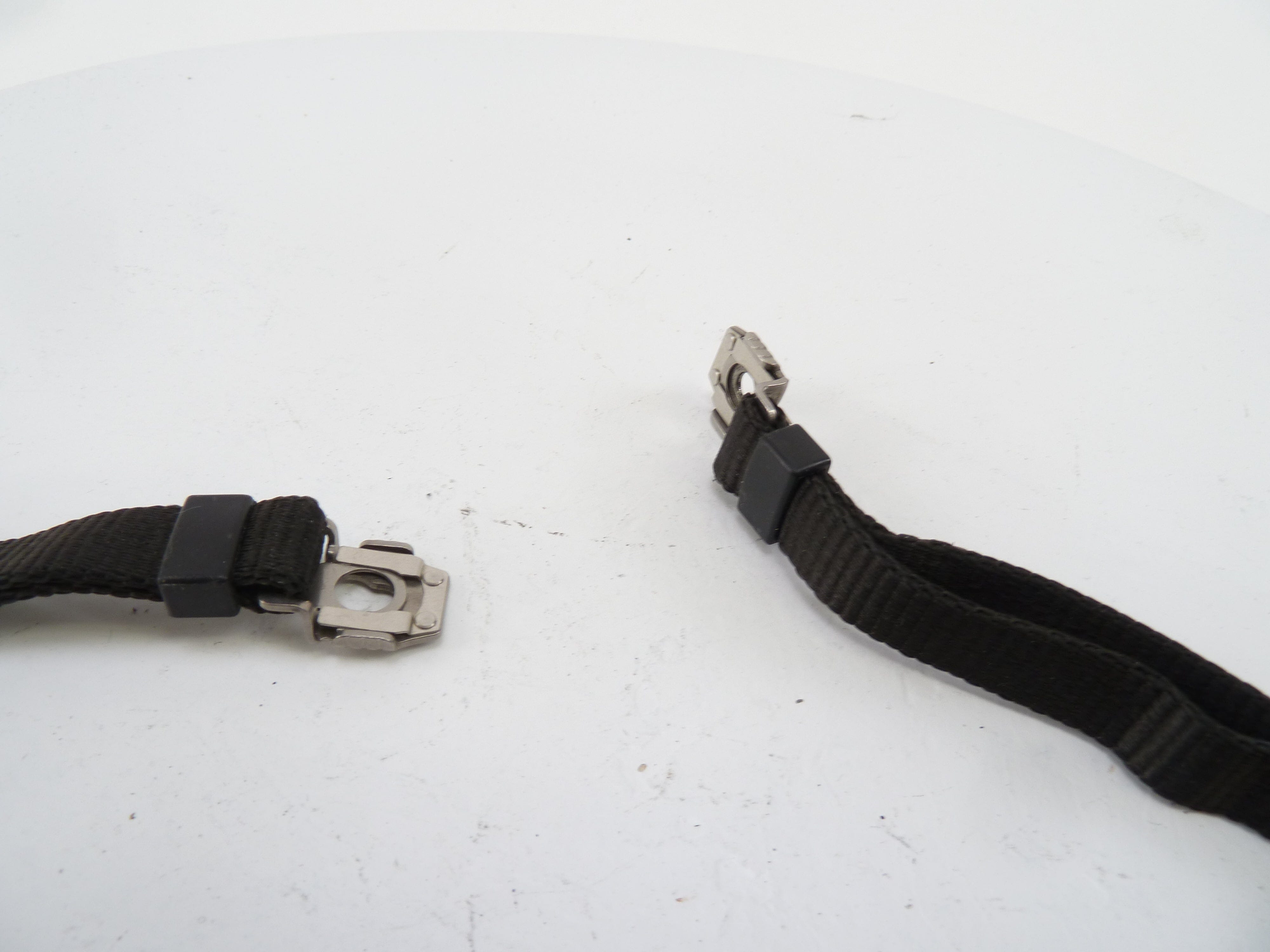 Mamiya Deluxe Strap for Mamiya 645 Pro, Super, and 645 E Cameras