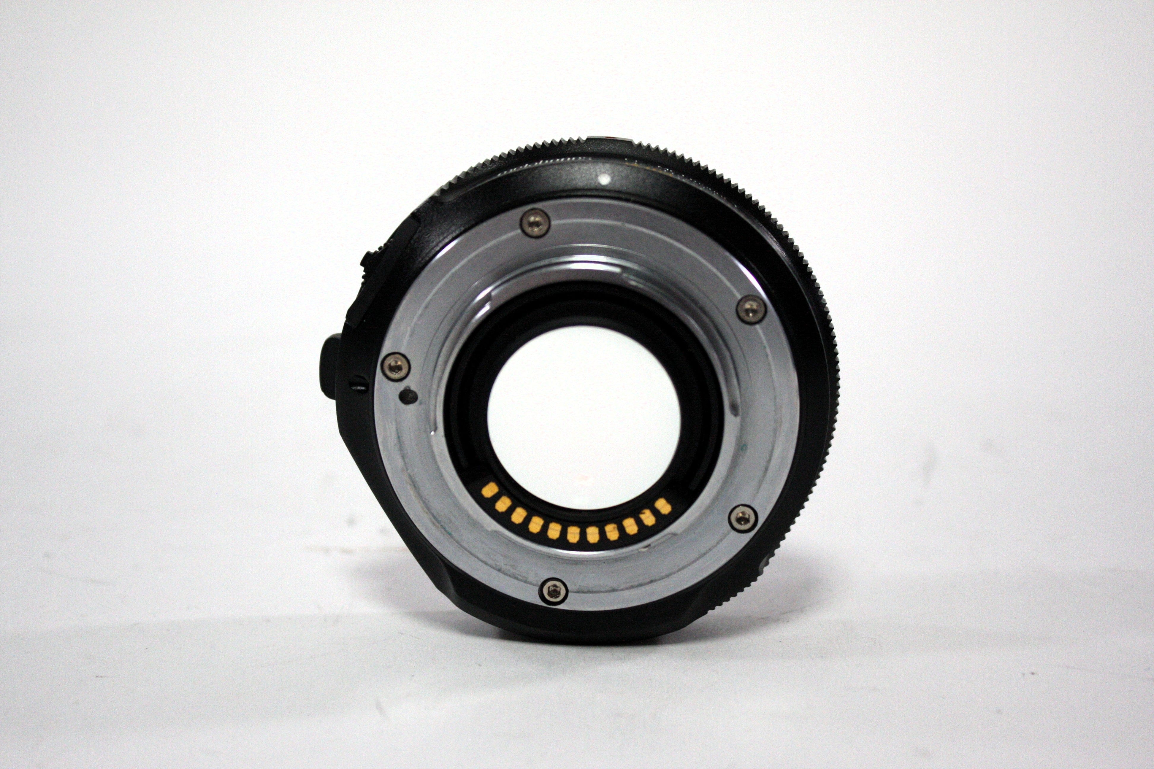 Metabones Speed Booster Ultra 0.71x EF-MFT Mount