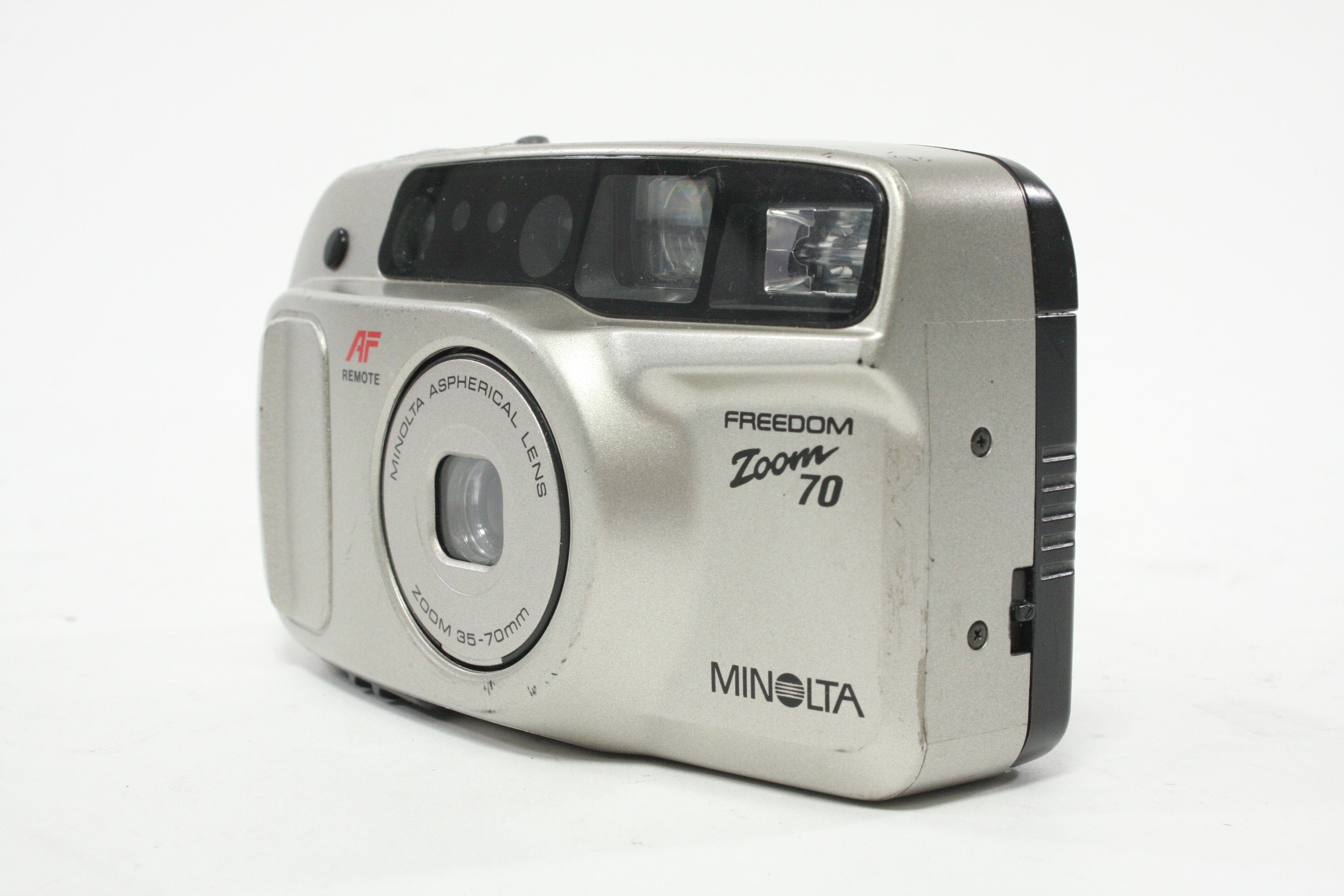 Minolta Freedom Zoom 70 35mm Point-and-Shoot Camera with 35-70mm Lens