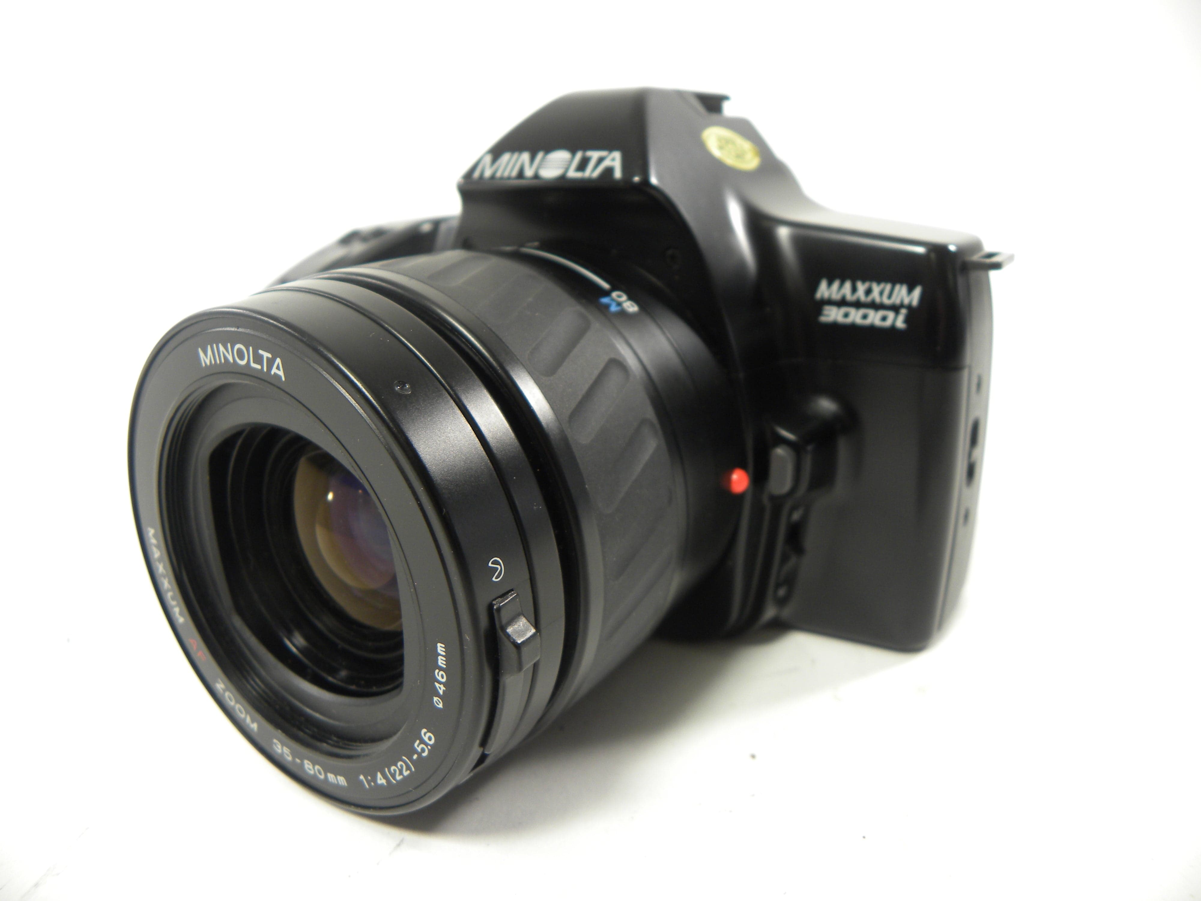 Minolta Maxxum 3000i 35mm SLR w/Maxxum AF Zoom 35-80mm f4-5.6