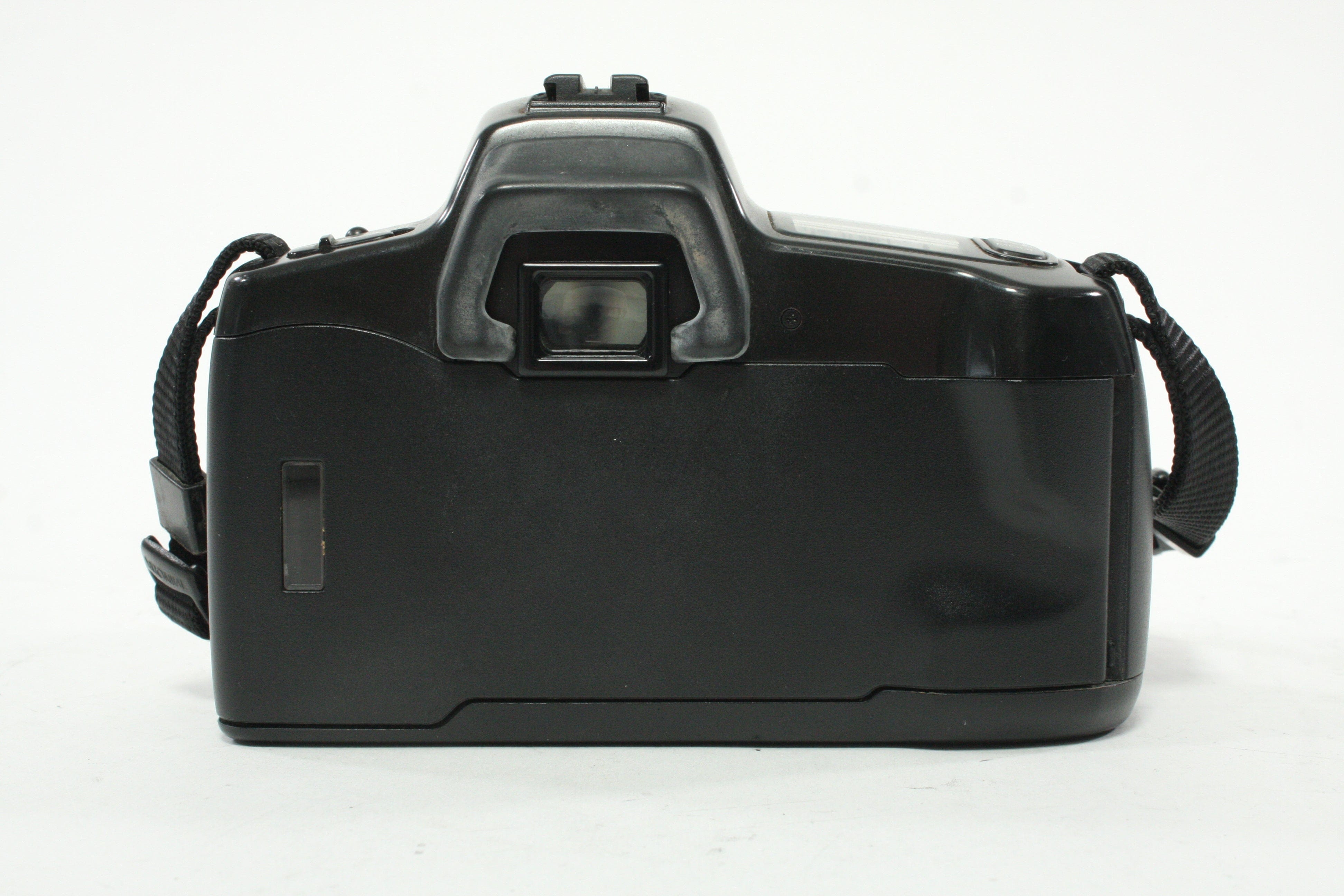 Minolta Maxxum 300si SLR Camera with 35-70mm f/3.5-4.5 Lens