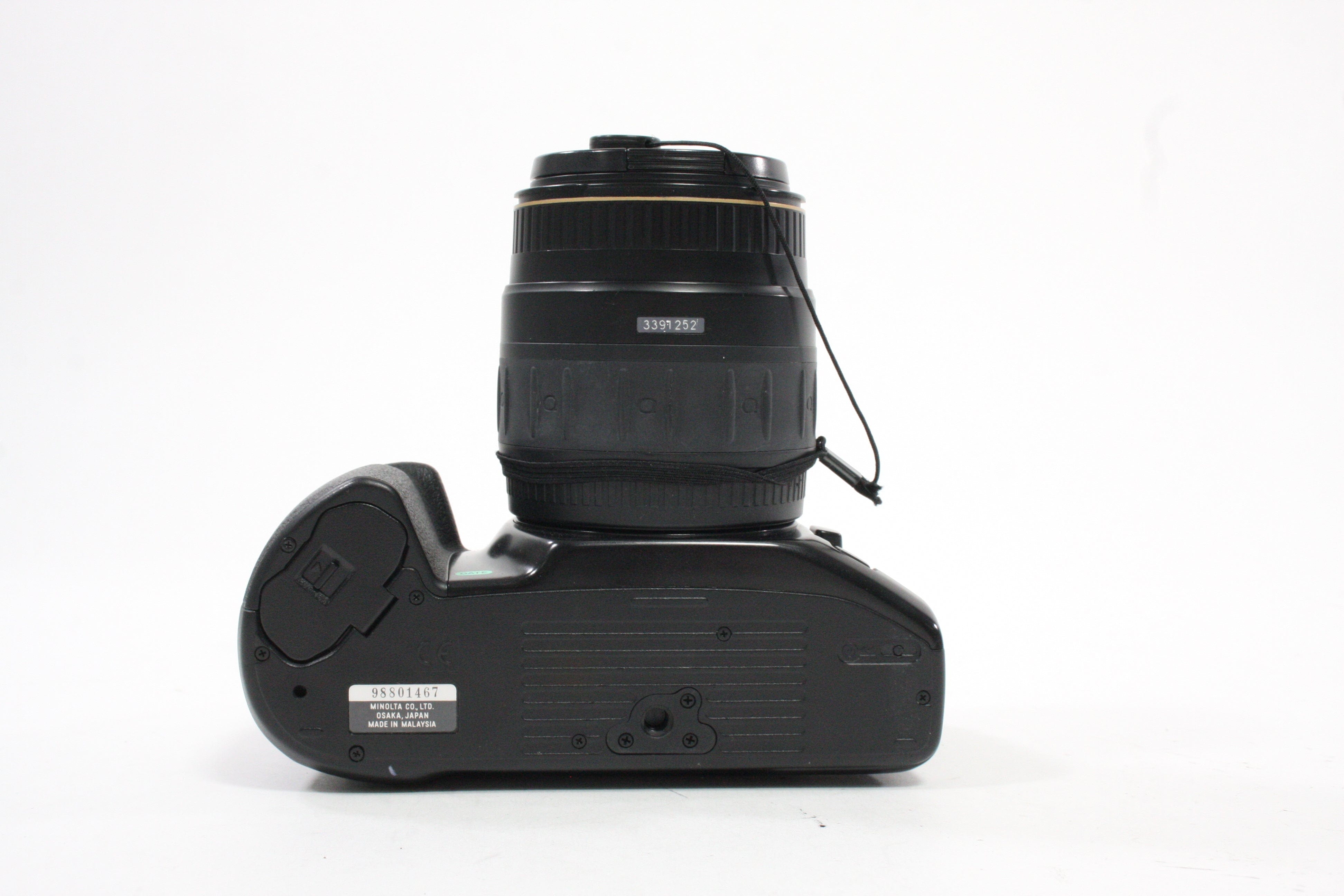 Minolta Maxxum 430si RZ 35mm SLR Camera with 28-80mm f/3.5-5.6 Lens