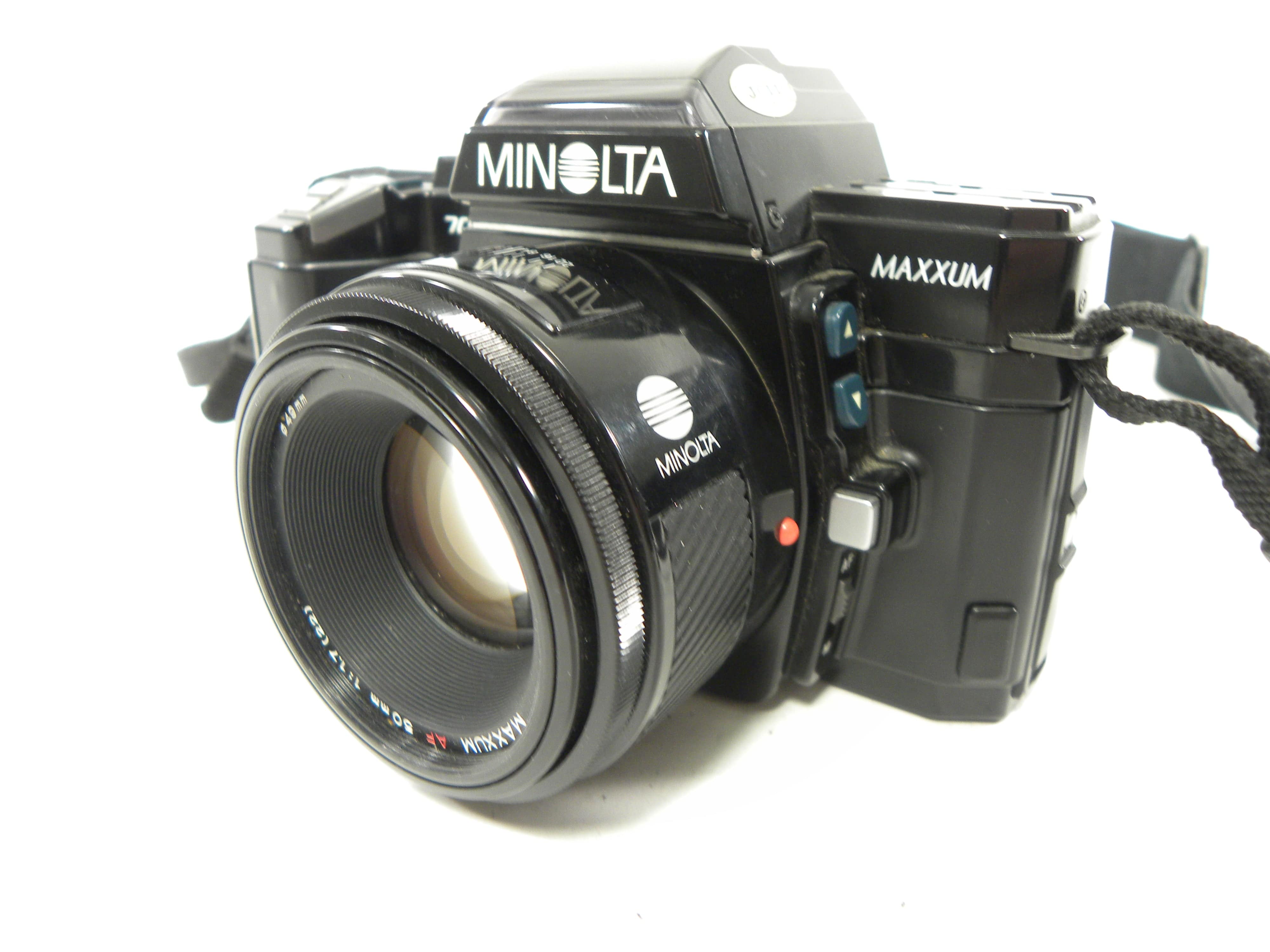 Minolta Maxxum 7000 35mm SLR w/Maxxum AF 50mm f1.7