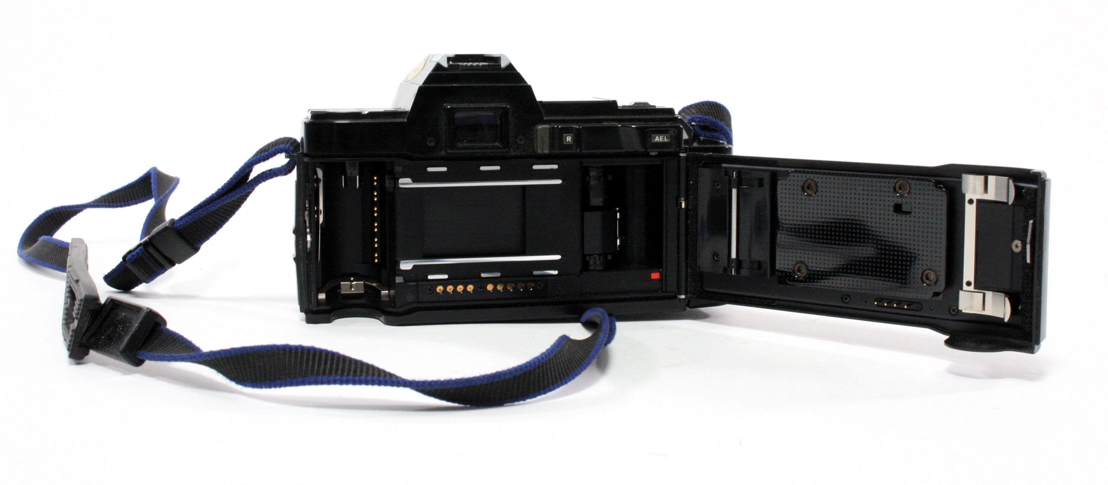 Minolta Maxxum 7000 with 28-85mm