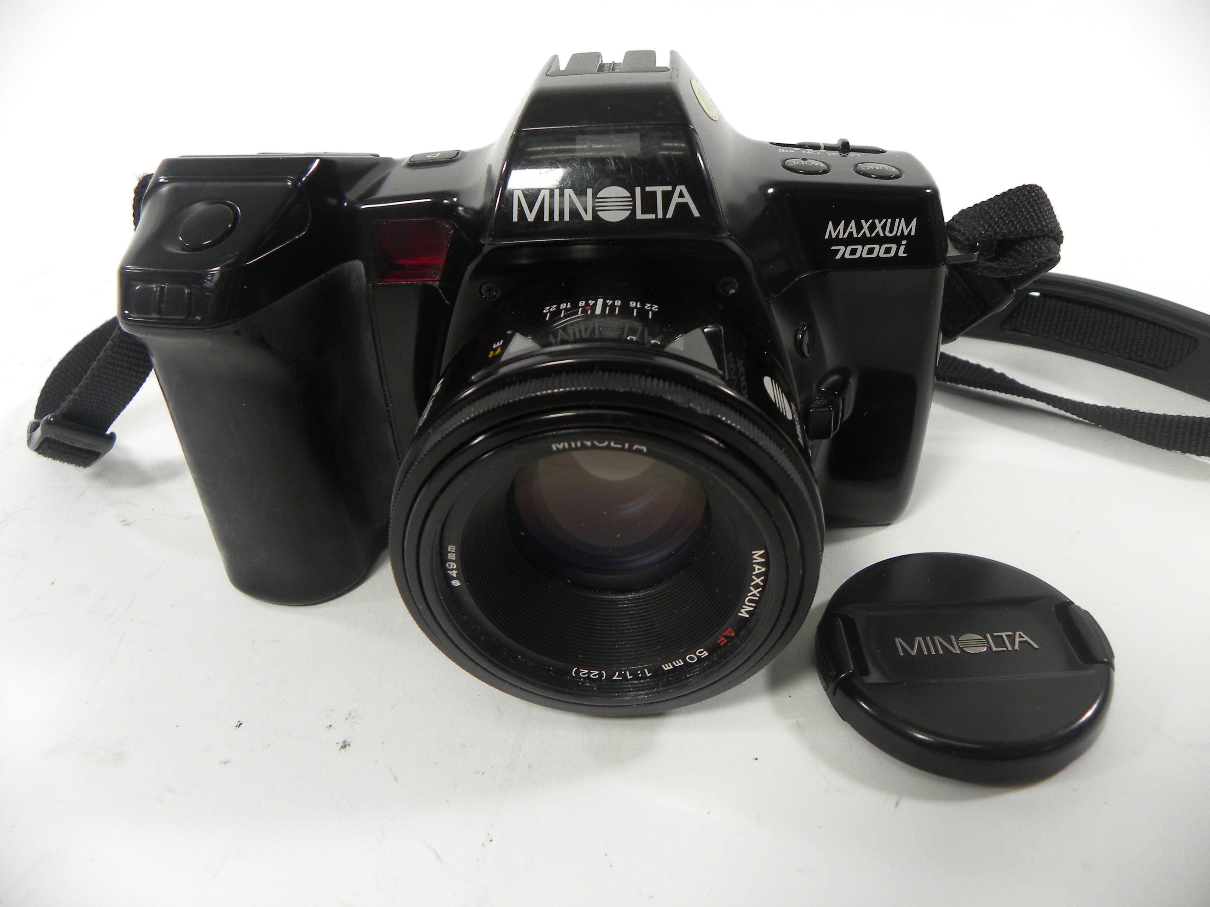 Minolta Maxxum 7000i 35mm SLR w/50mm f1.7