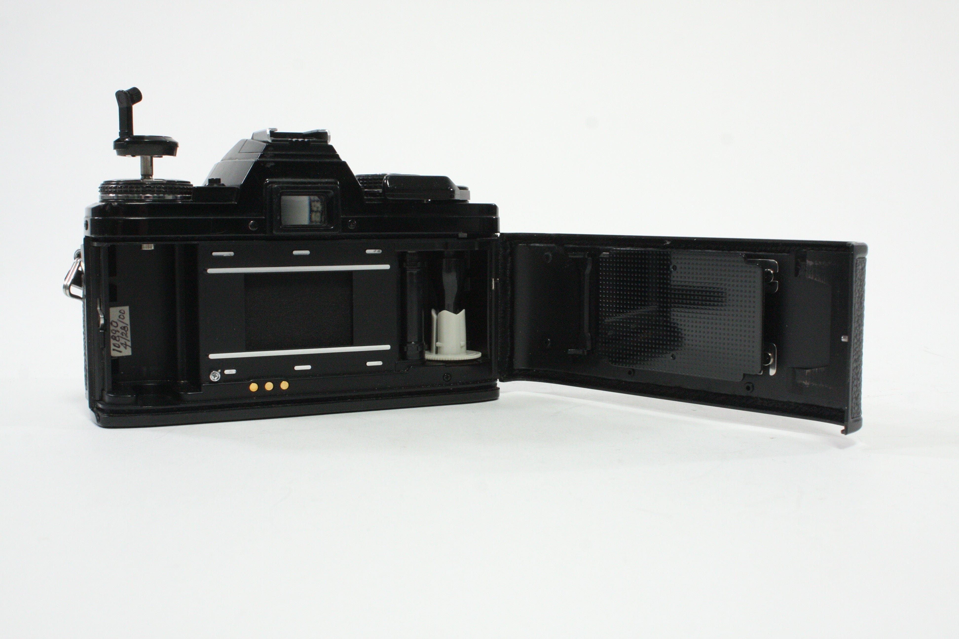 Minolta X-700 35mm SLR Camera with 50mm f/1.7 MD Mount