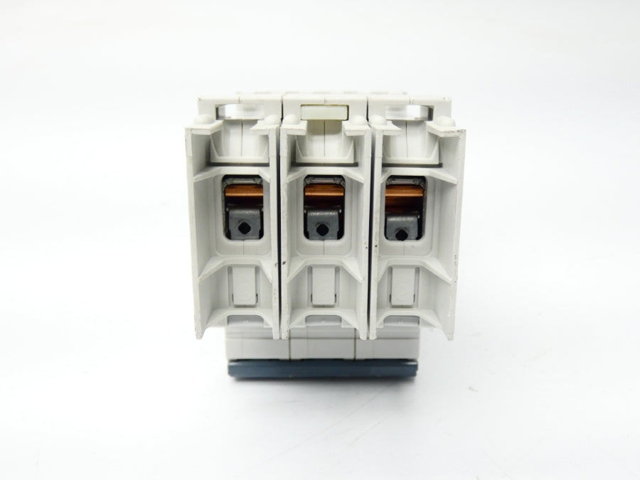 SIEMENS 5SJ4303-8HG42 400V 3A UNMP