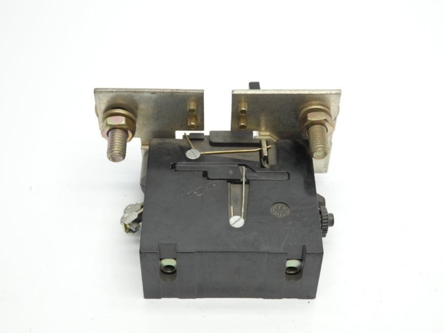 GENERAL ELECTRIC CR124G017 SER. A 600V NSNP