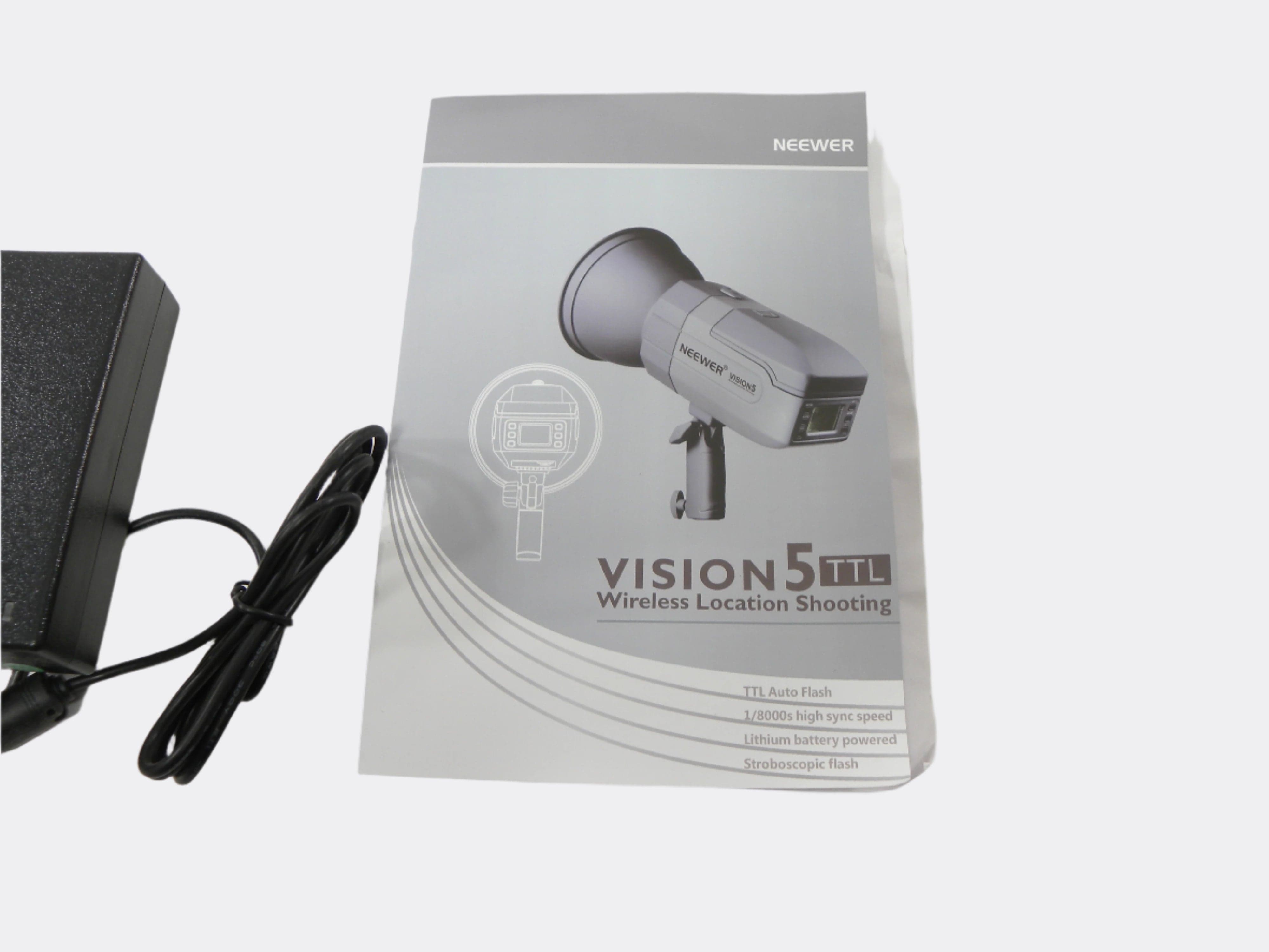 Neewer Vision 5 TTL Strobes x3 w/AC Adapters/ Strobe Reflectors/Transmitters