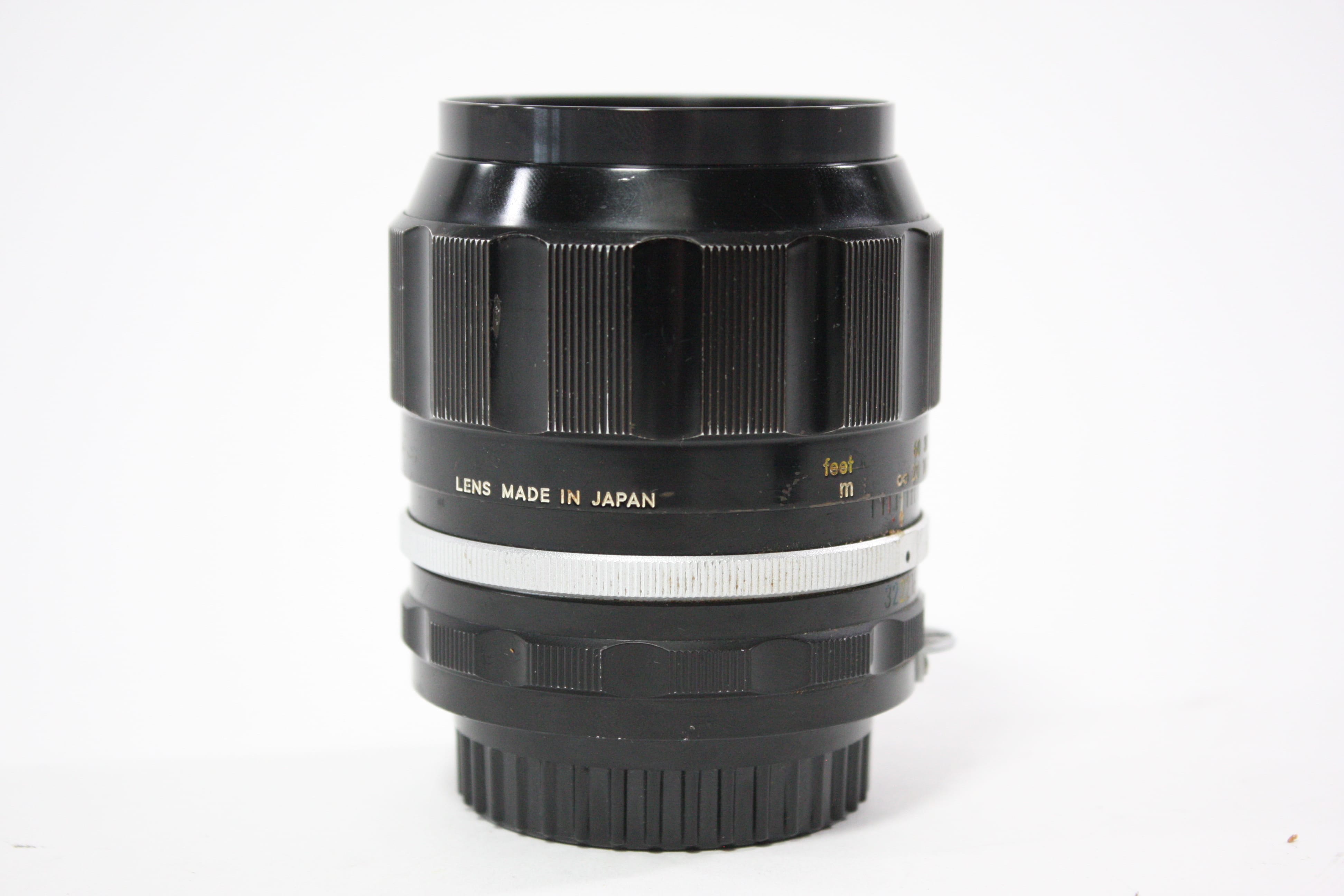 Nikon 105mm f/2.5 Nikkor-P Auto Non-AI Lens for Nikon F Mount