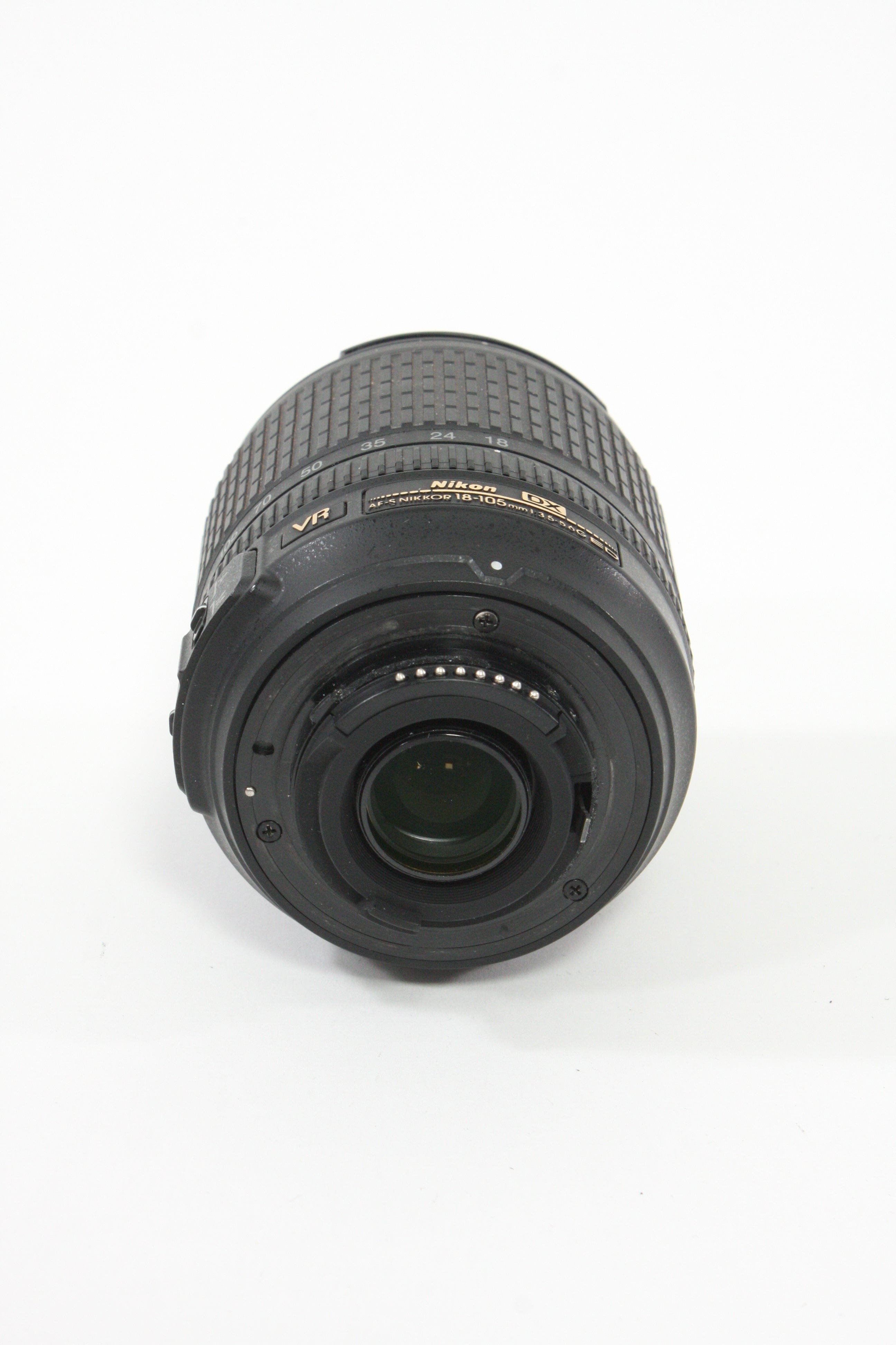 Nikon 18-105mm f/3.5-5.6 G ED DX - Selling as-is for parts