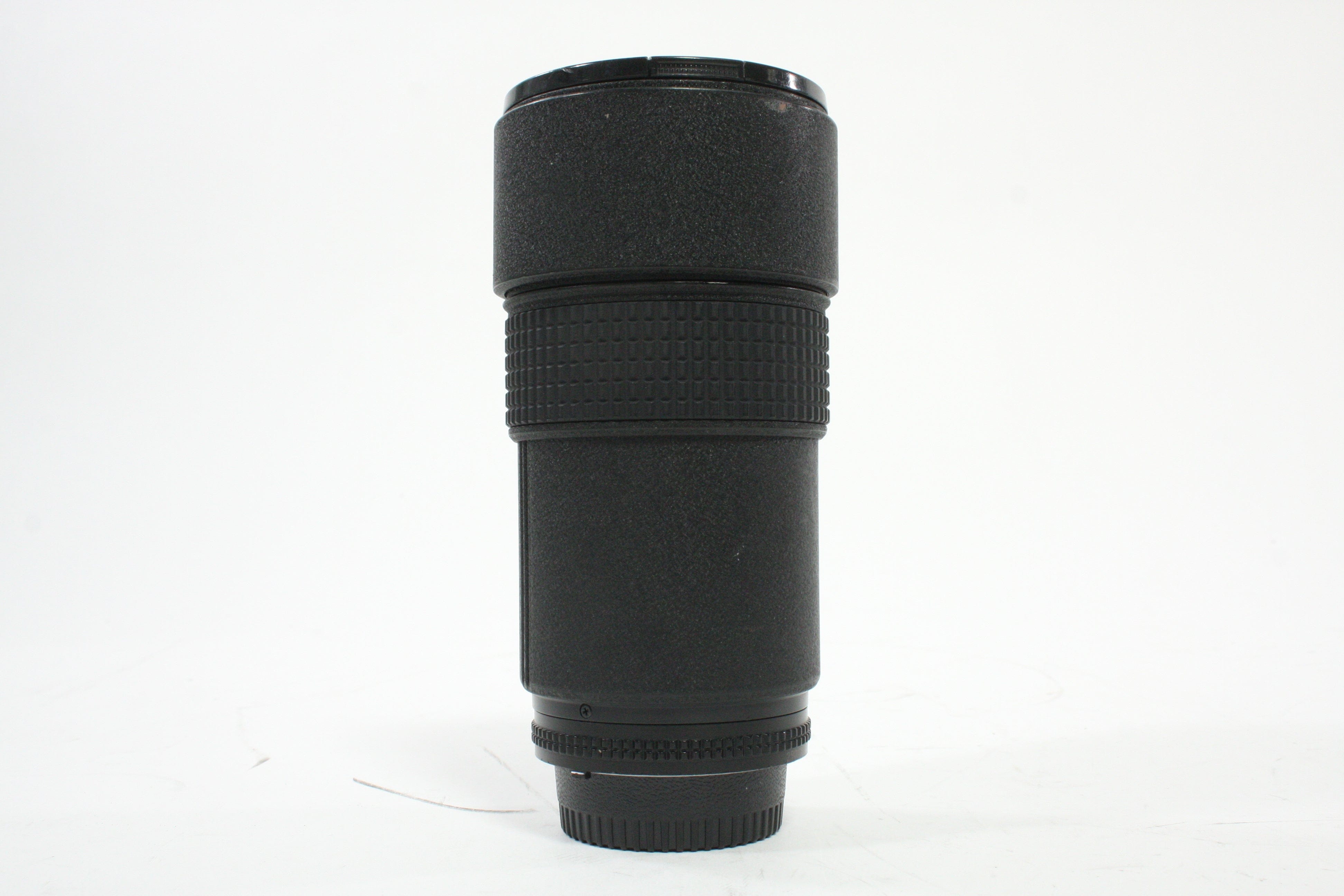 Nikon 180mm f/2.8D AF Nikkor IF-ED Lens for Nikon F Mount