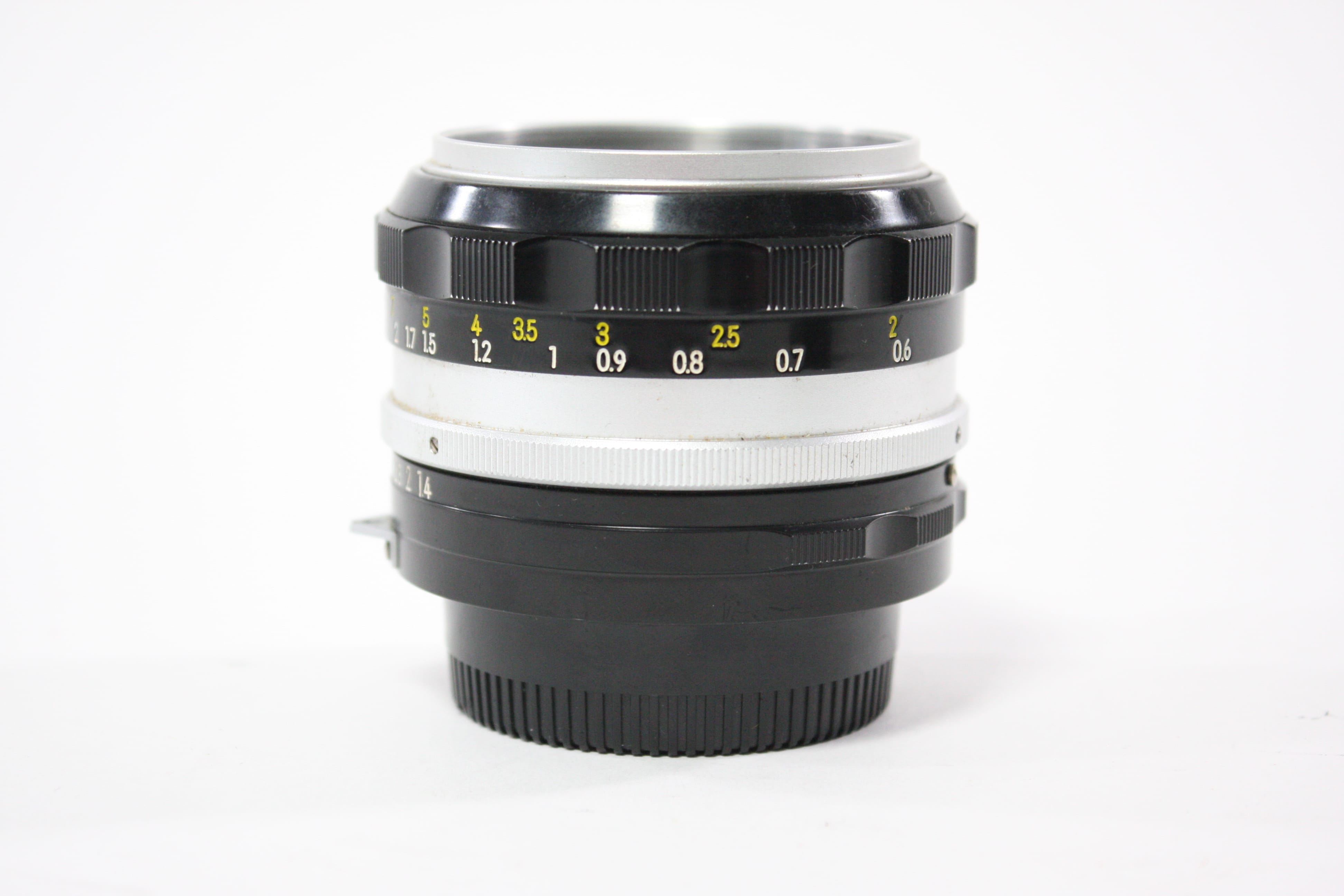Nikon 50mm f/1.4 Nikkor-S Non-AI Lens for Nikon F Mount