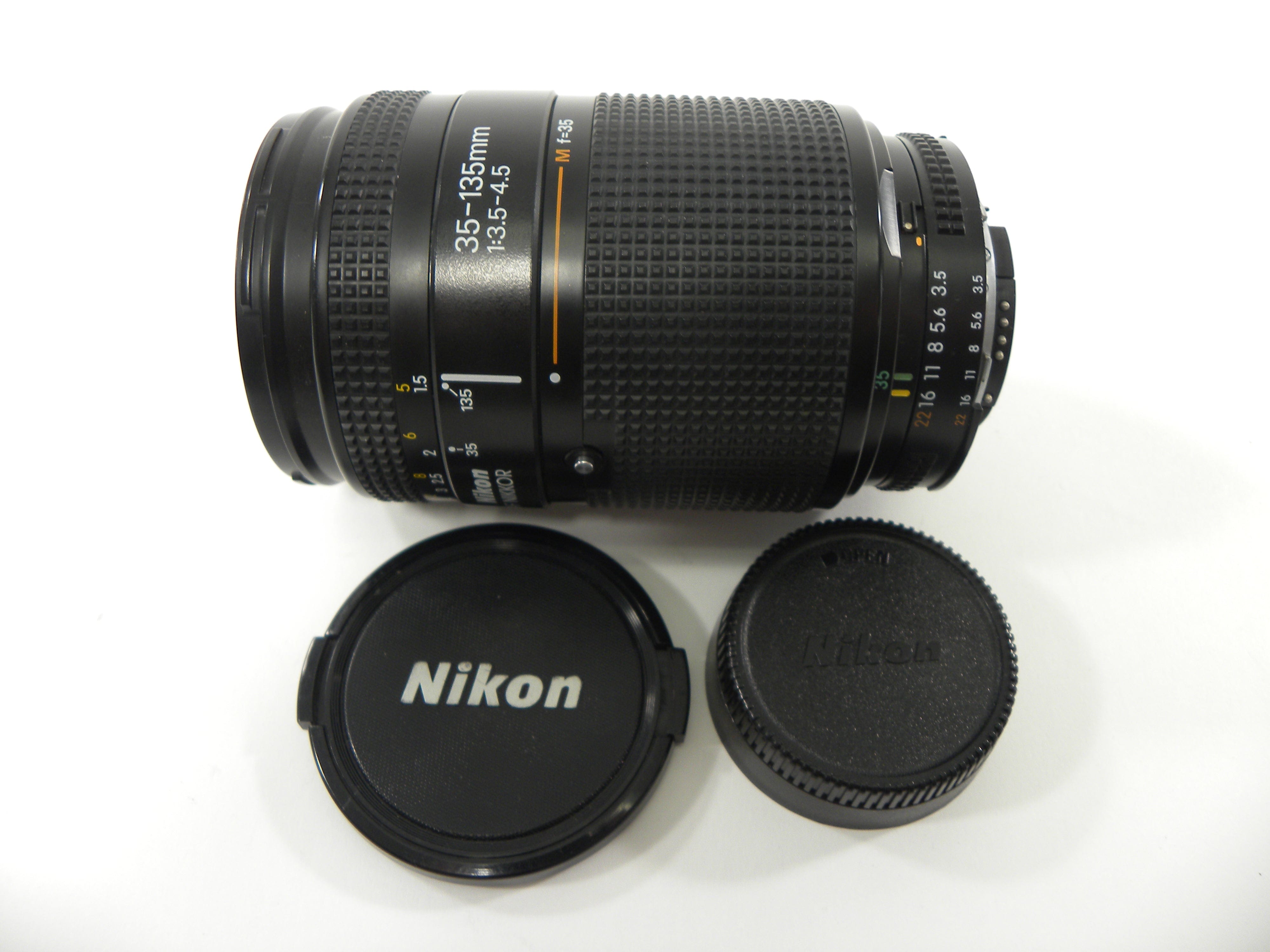 Nikon AF Nikkor 35-135mm f3.5-4.5