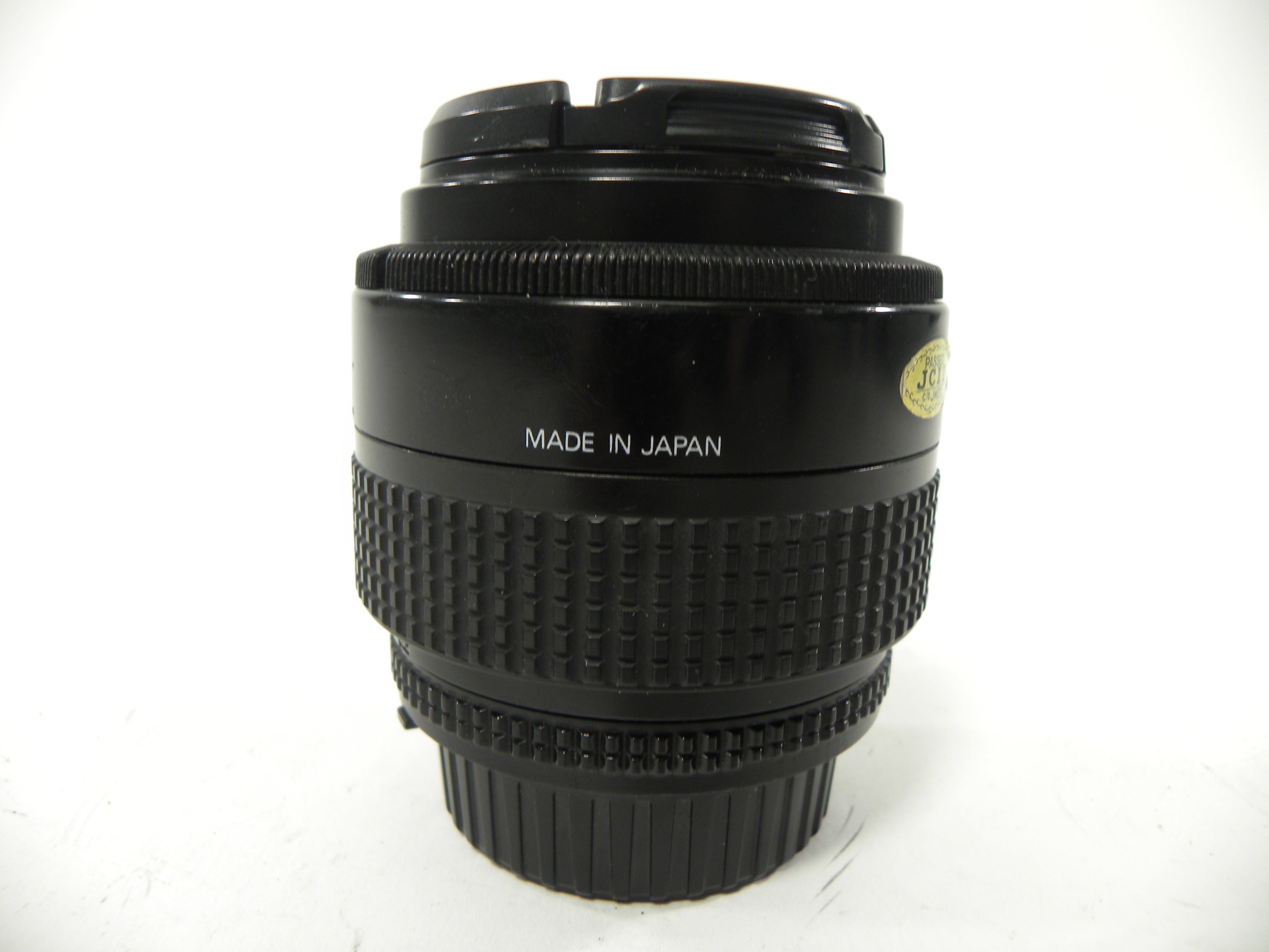Nikon AF Nikkor 35-70mm f3.3-4.5 F Mount