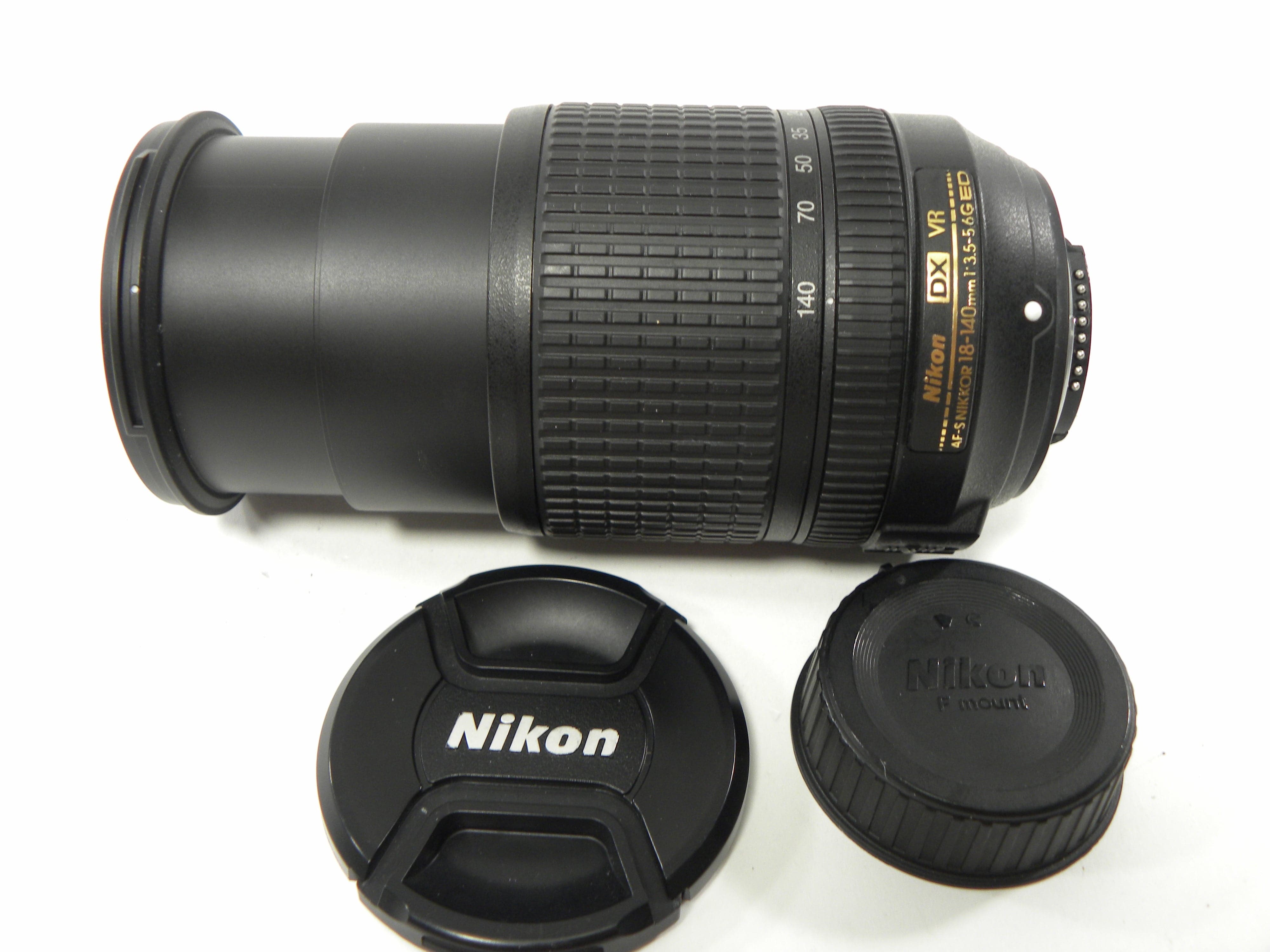 Nikon AF-S Nikkor DX VR ED IF 18-140mm f3.5-5.6G