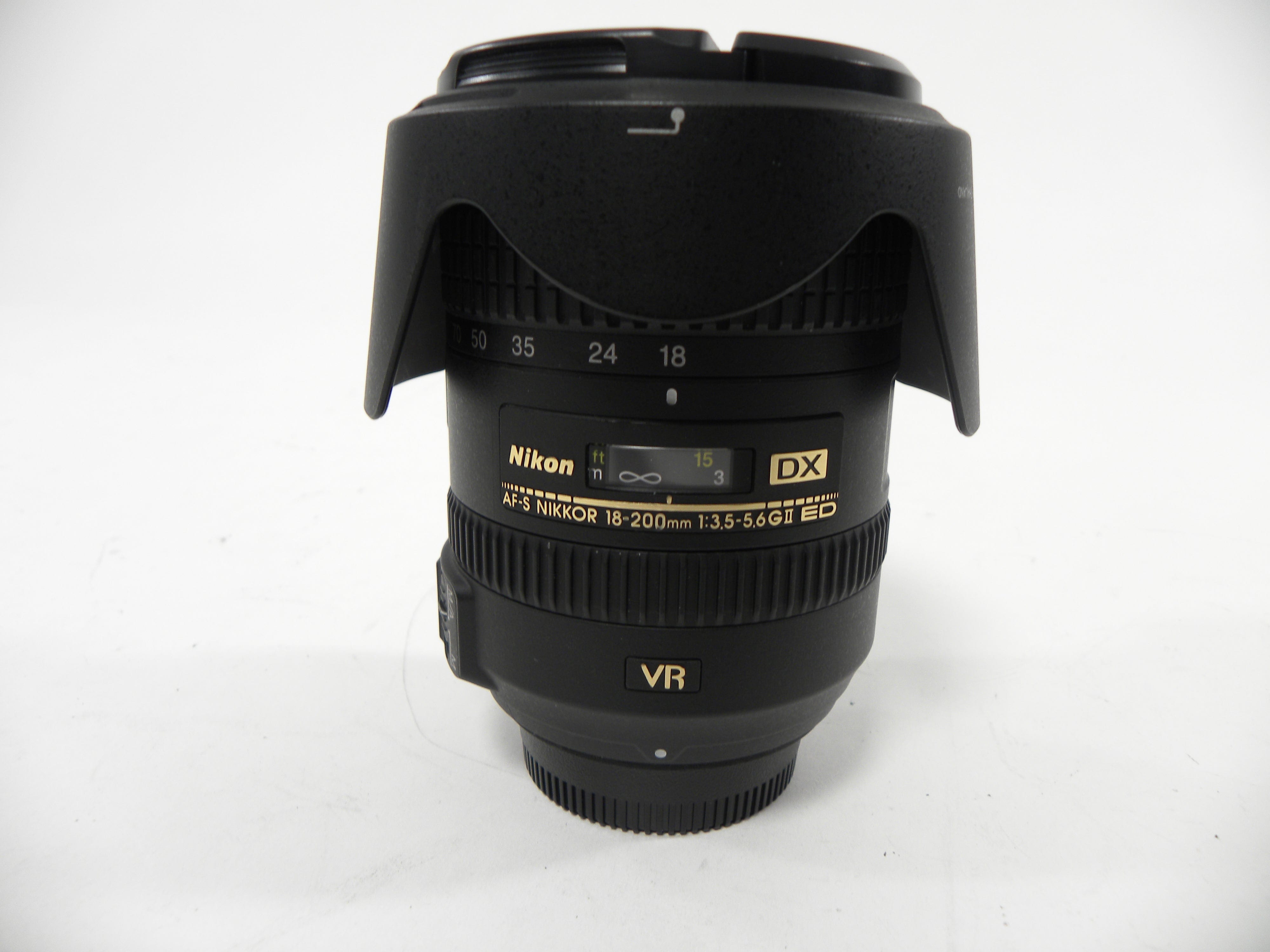 Nikon AF-S Nikkor DX VR ED IF 18-200mm f3.5-5.6G II