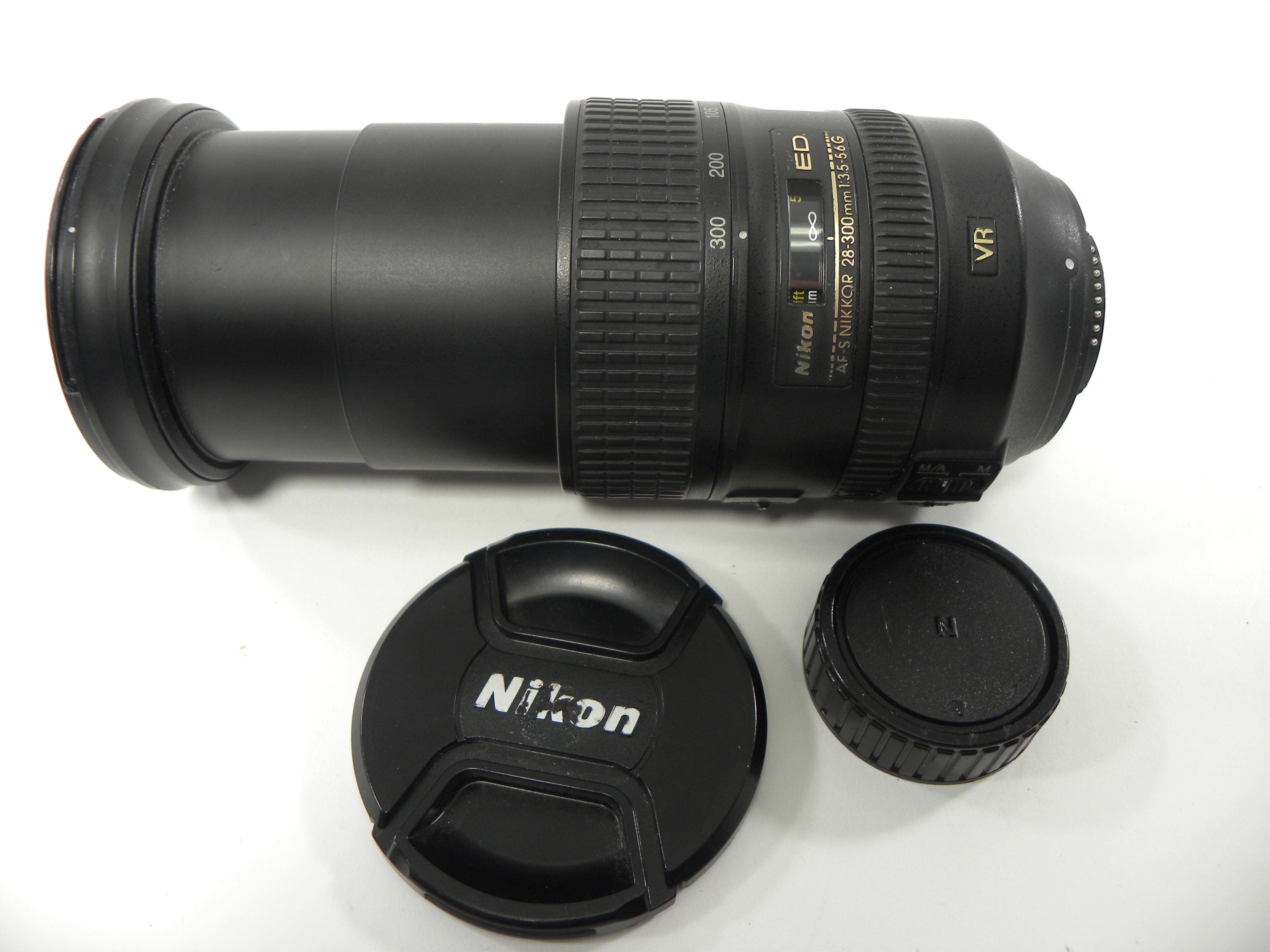 Nikon AF-S Nikkor VR ED IF 28-300mm f3.5-5.6G F Mount