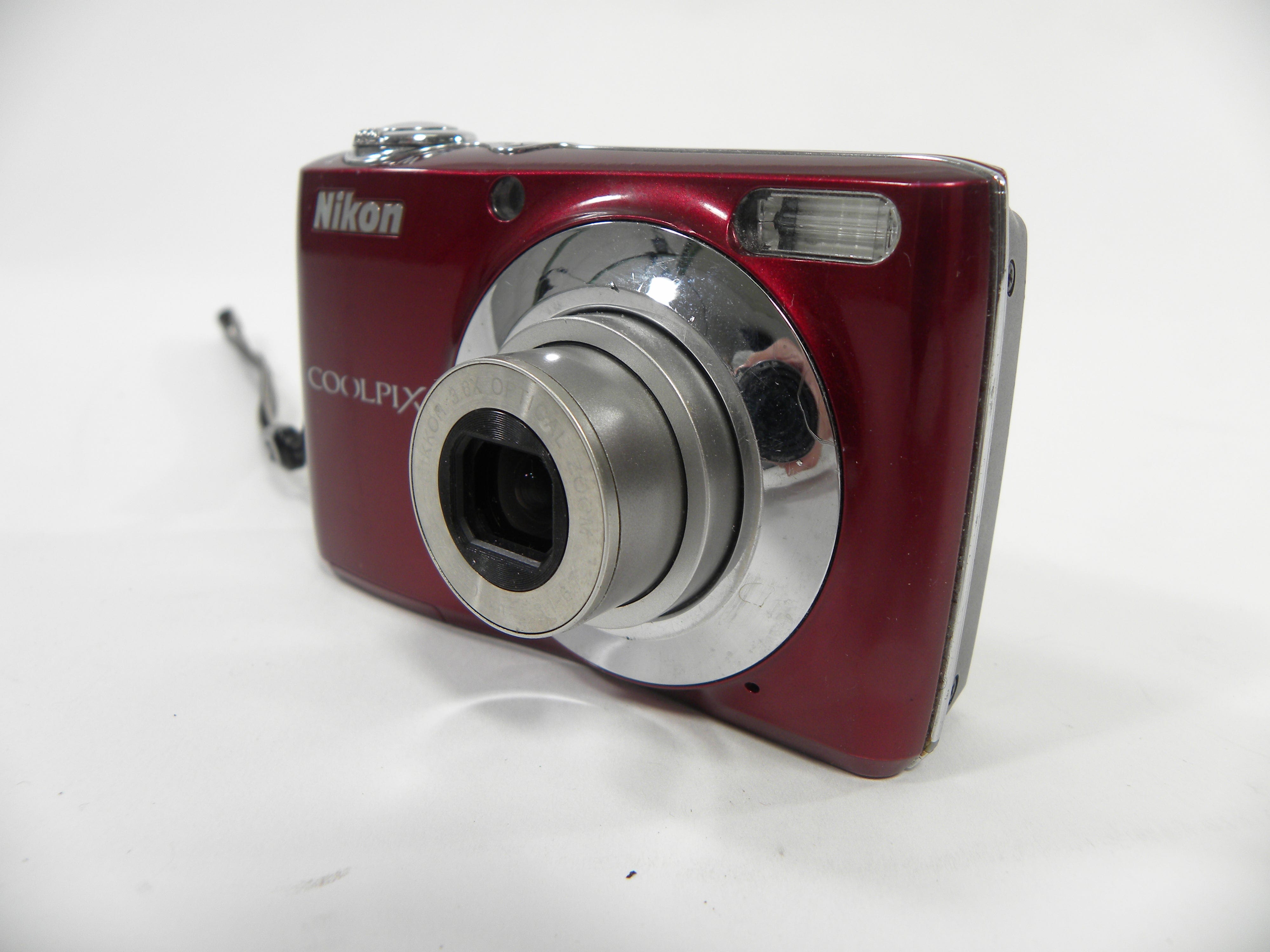 Nikon Coolpix L22 35mm Camera (Red)