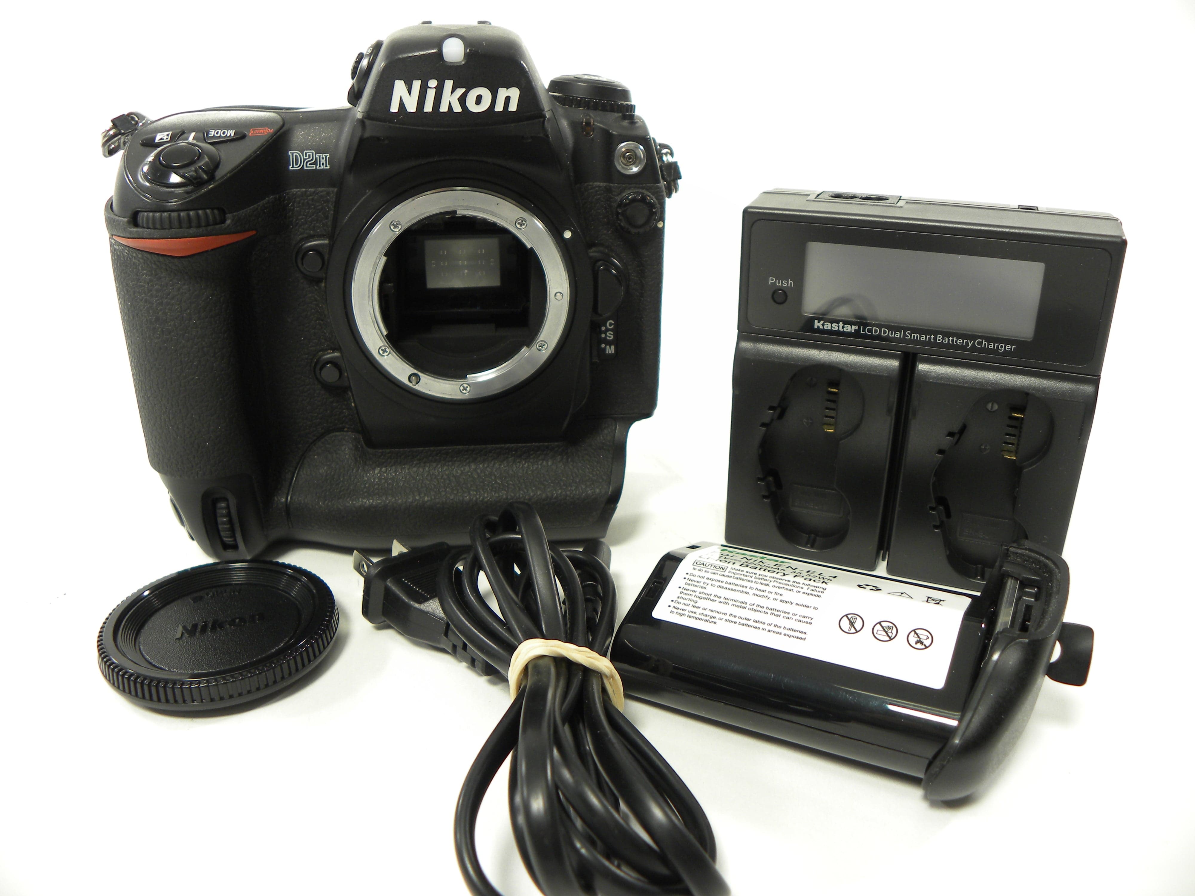 Nikon D2H 4.1mp Digital SLR body only Shutter Ct. 20,134