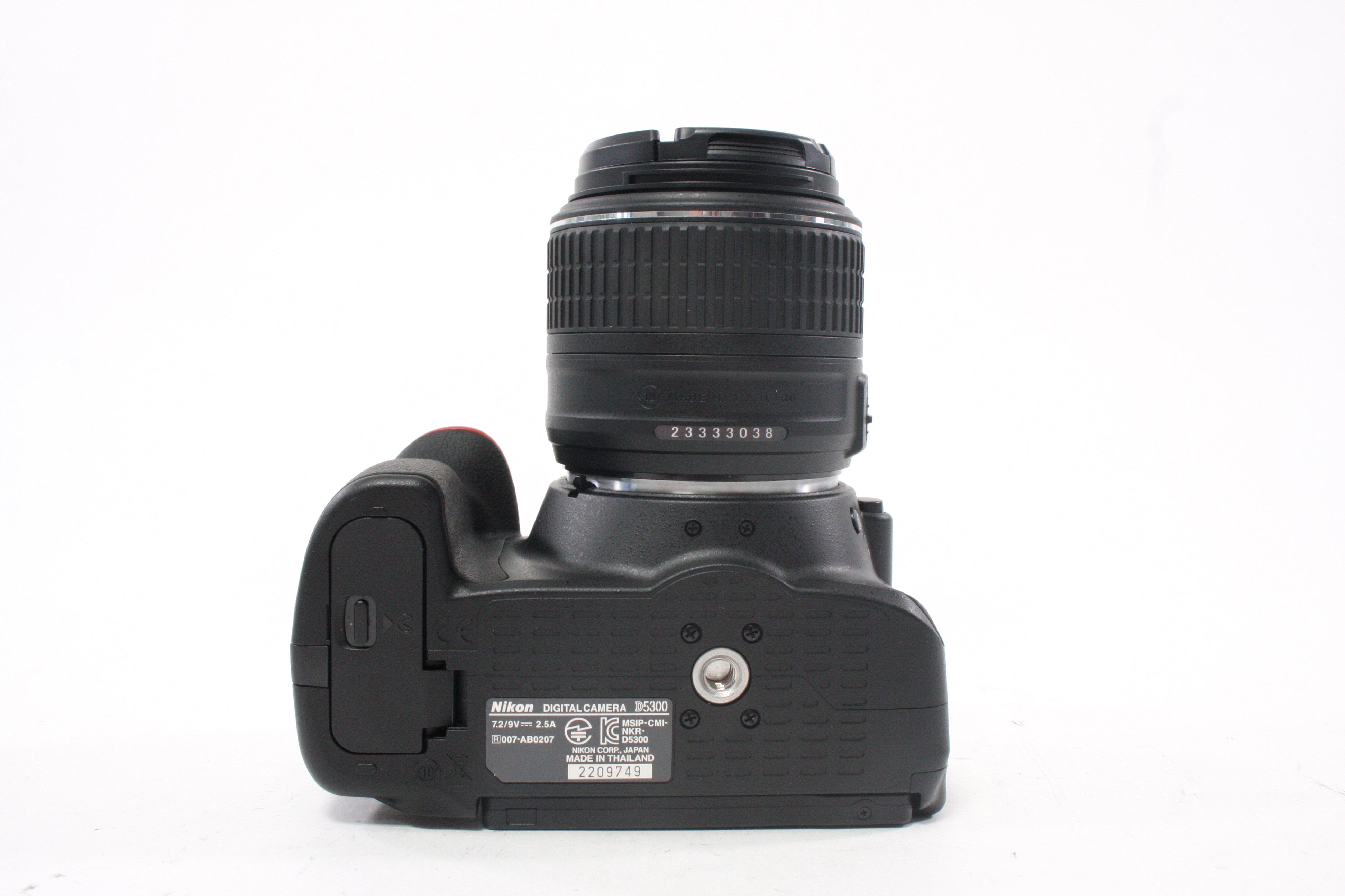 Nikon D5300 DSLR with 18-55mm VR II Lens with Shutter Count ONLY 231