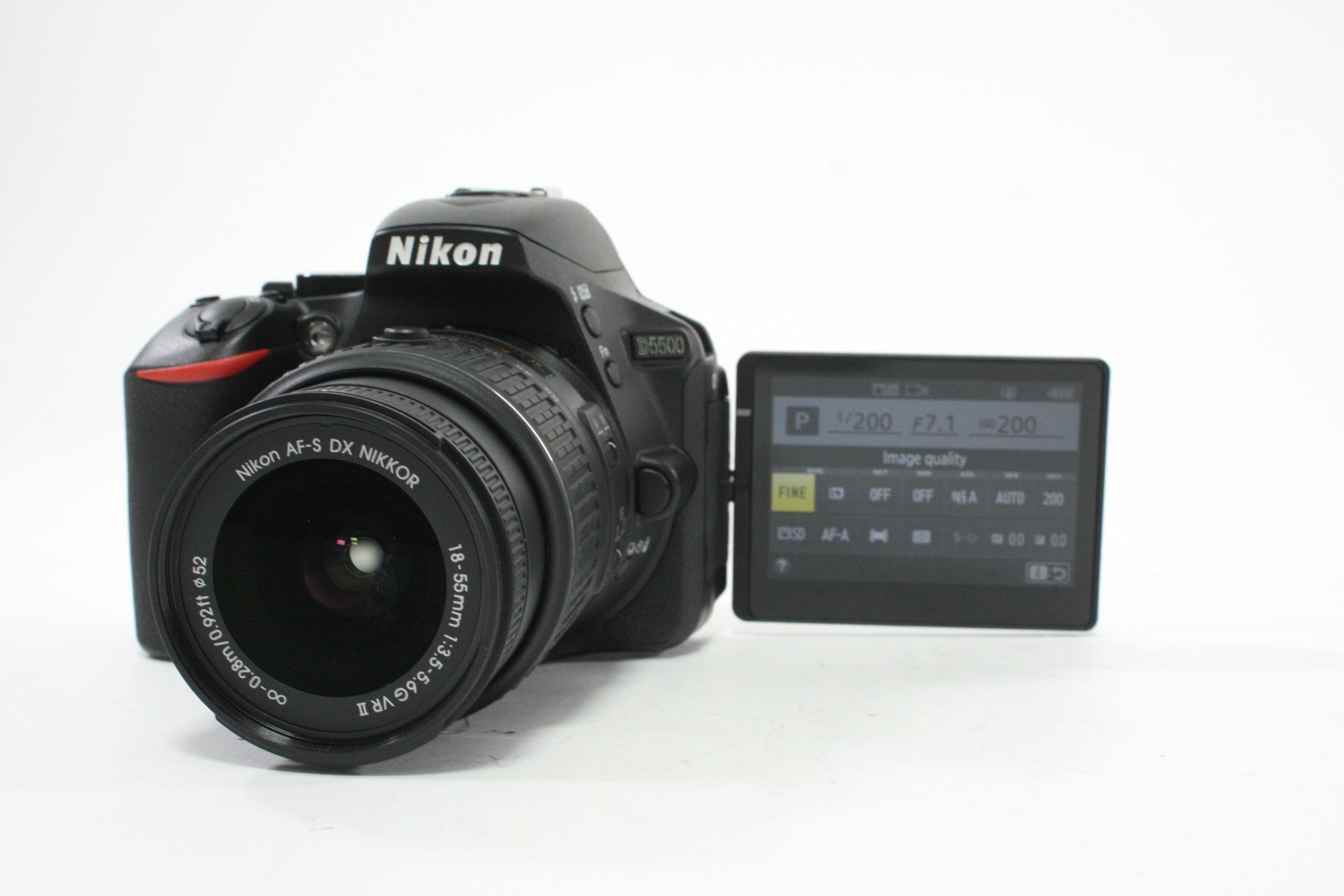 Nikon D5500 DSLR Camera with 18-55mm f/3.5-5.6G II DX VR Lens with Shutter Count 1,722