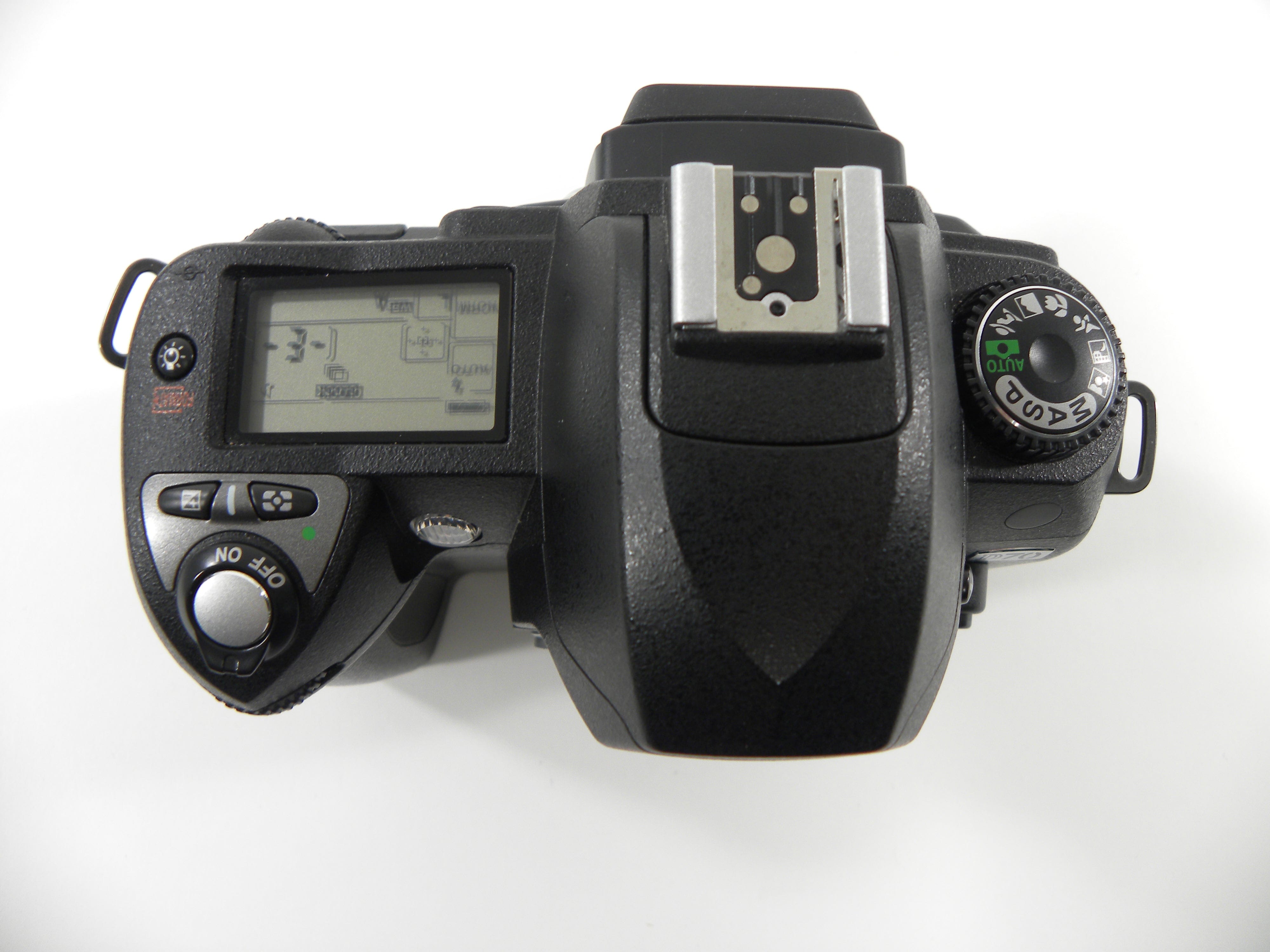 Nikon D70 6.1mp Digital SLR Body Only Shutter Ct. 5,347