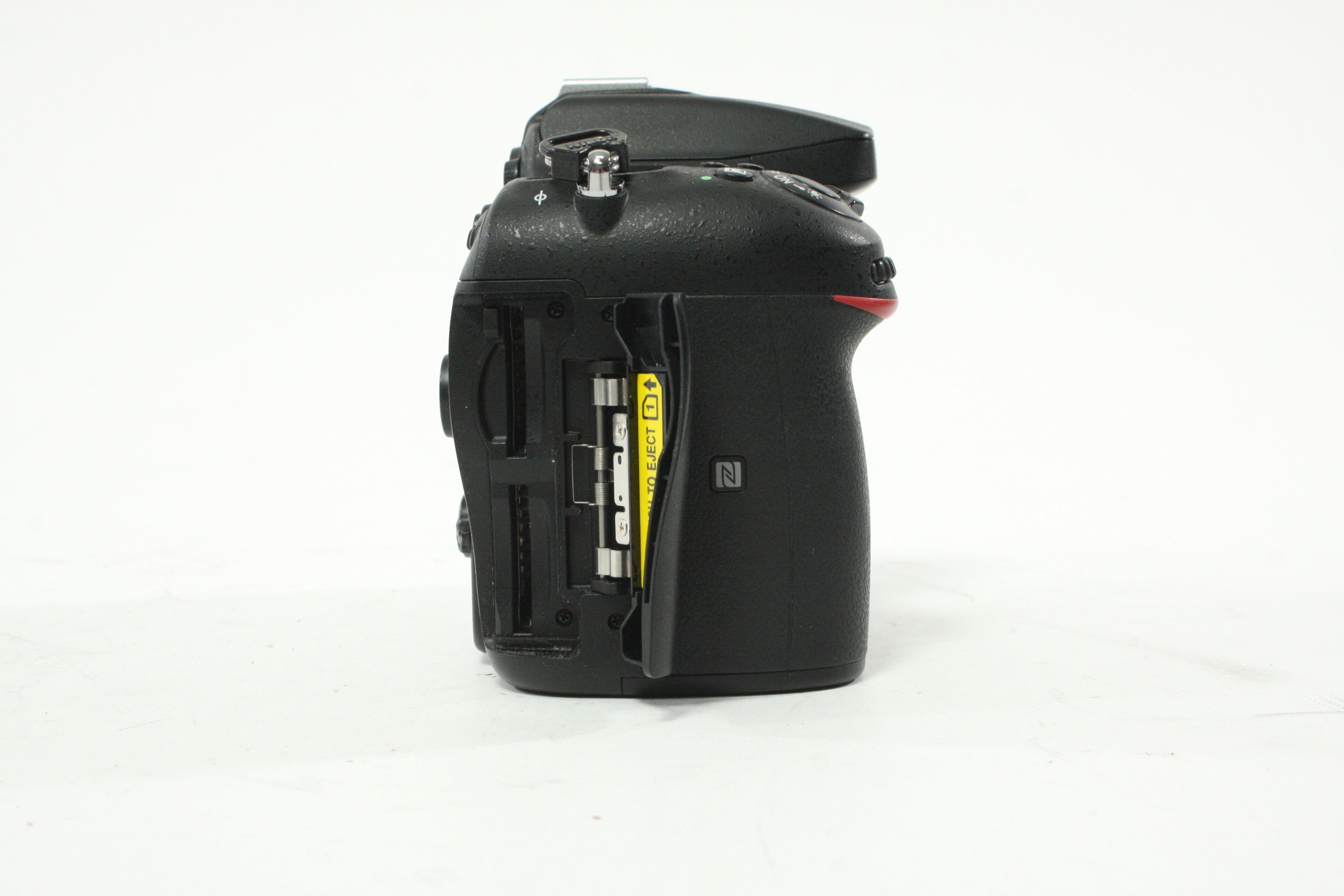 Nikon D7200 DSLR Camera Body with Shutter Count 13,053
