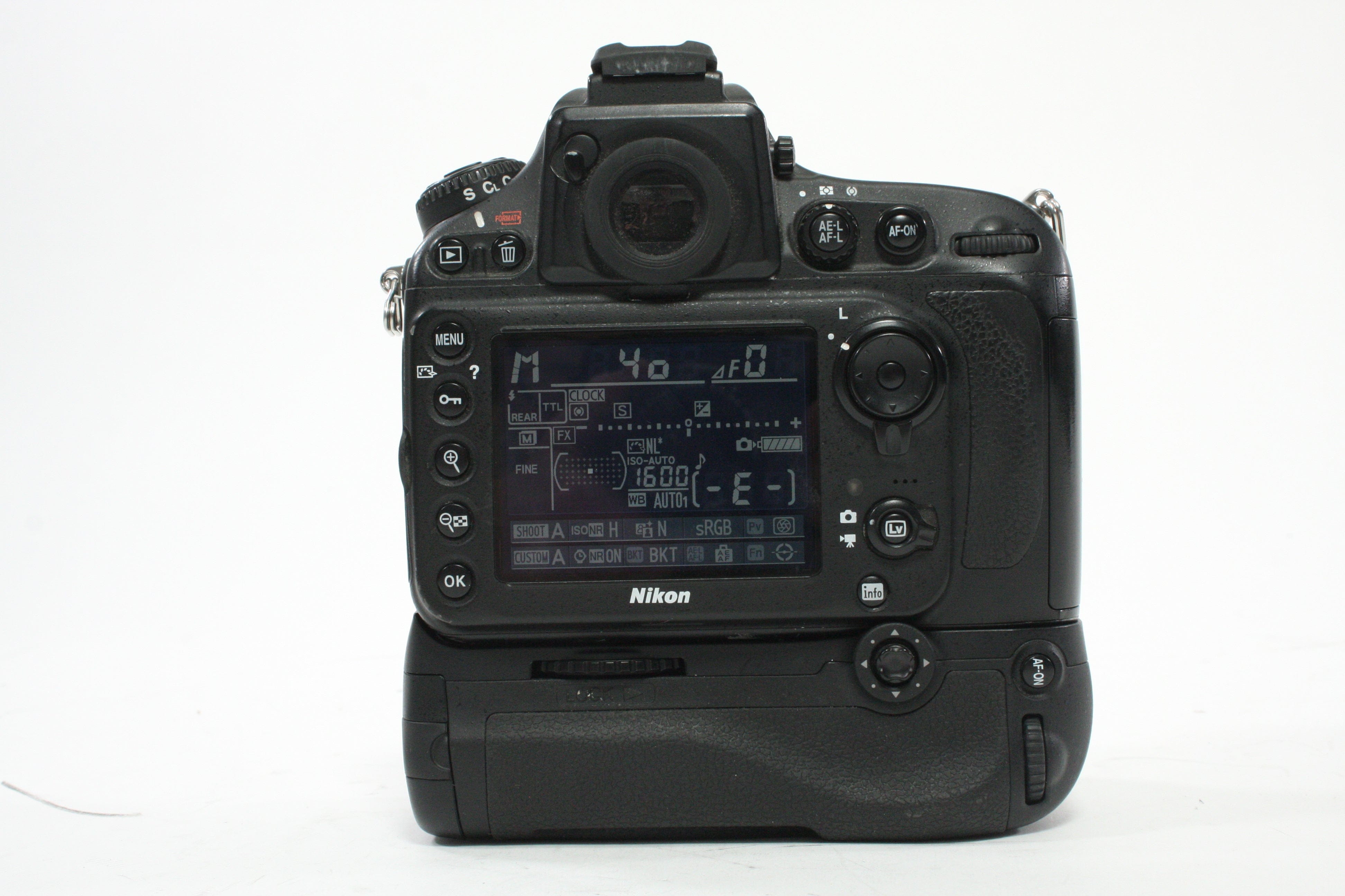Nikon D800E DSLR Camera Body with MB-D12 Battery Grip with Shutter Count 112,269