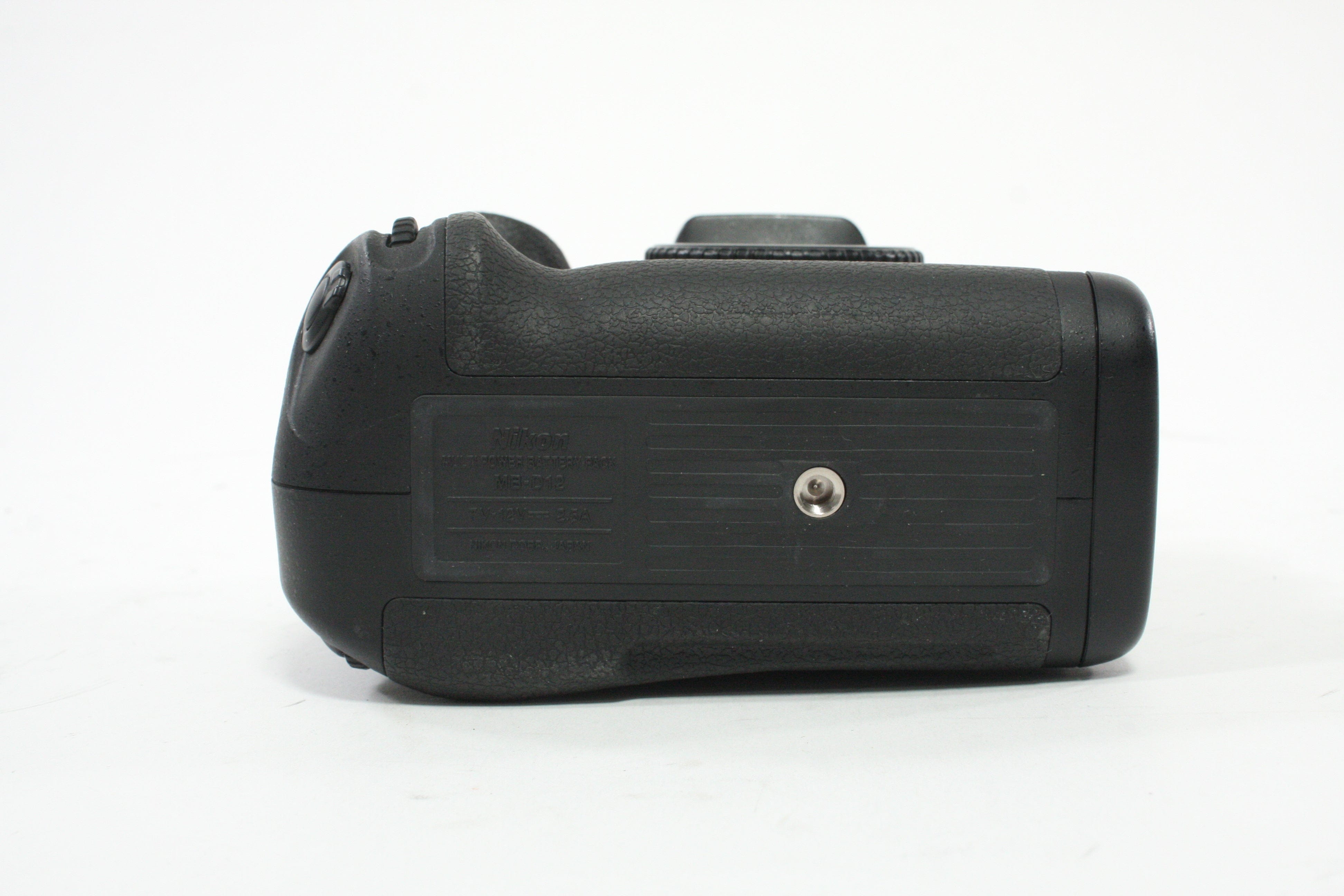 Nikon D800E DSLR Camera Body with MB-D12 Battery Grip with Shutter Count 112,269