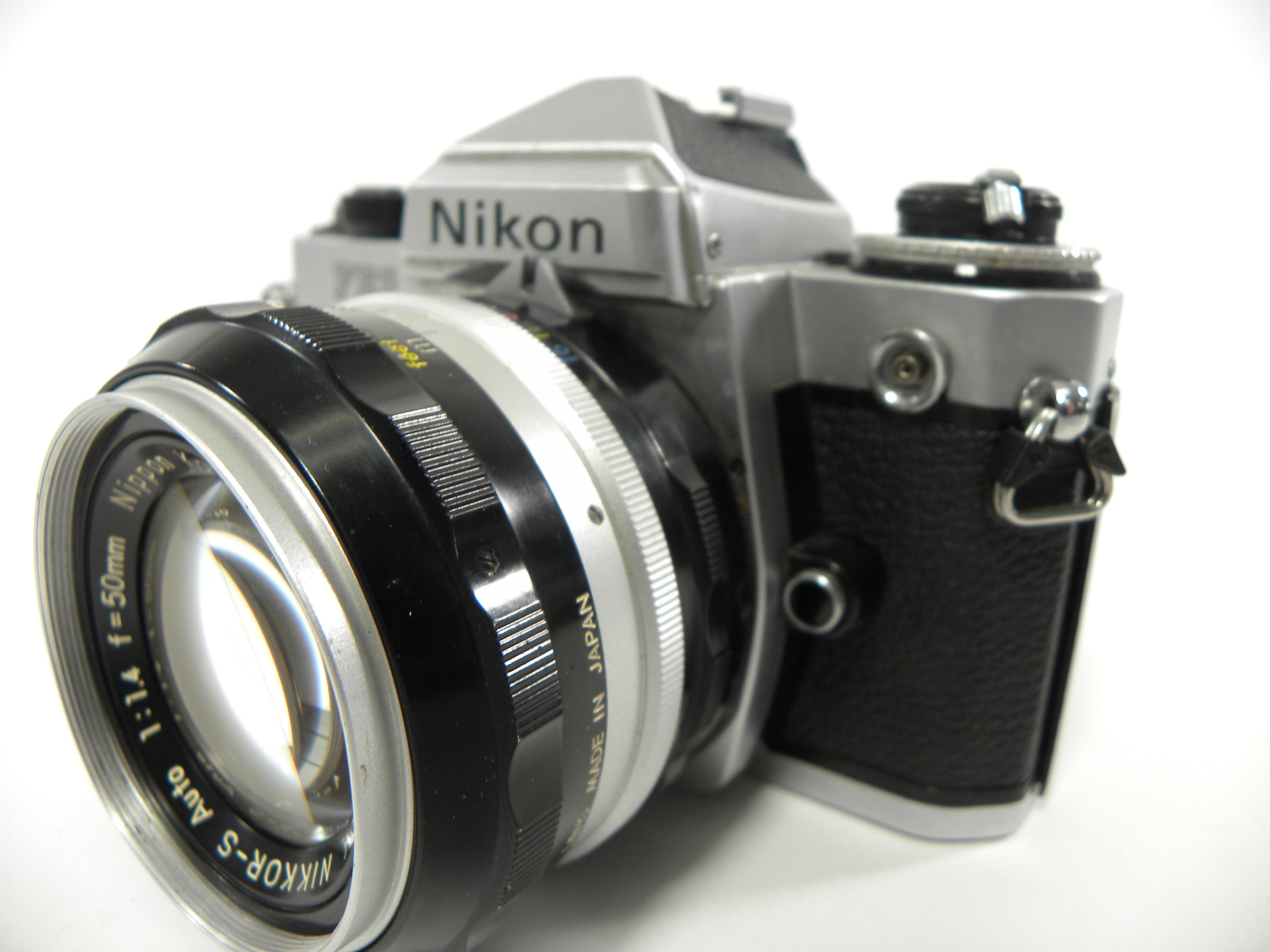 Nikon FE2 35mm SLR w/Nikkor -S 50mm f1.4