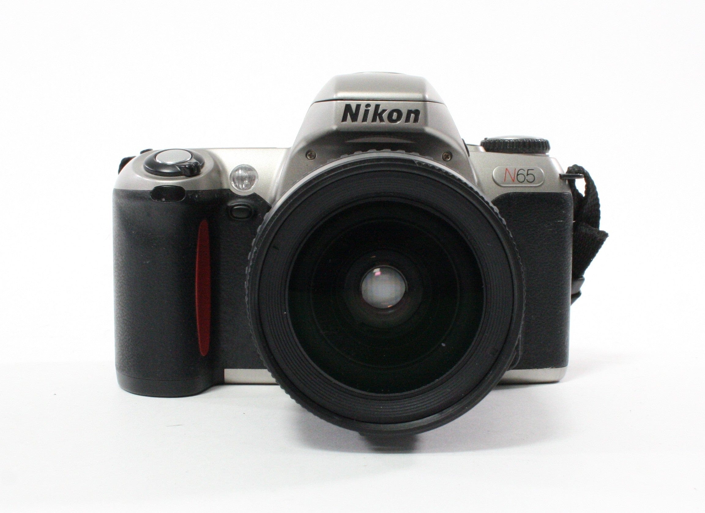 Nikon N65 35mm SLR Camera with 28-80mm f/3.35.6 G Lens