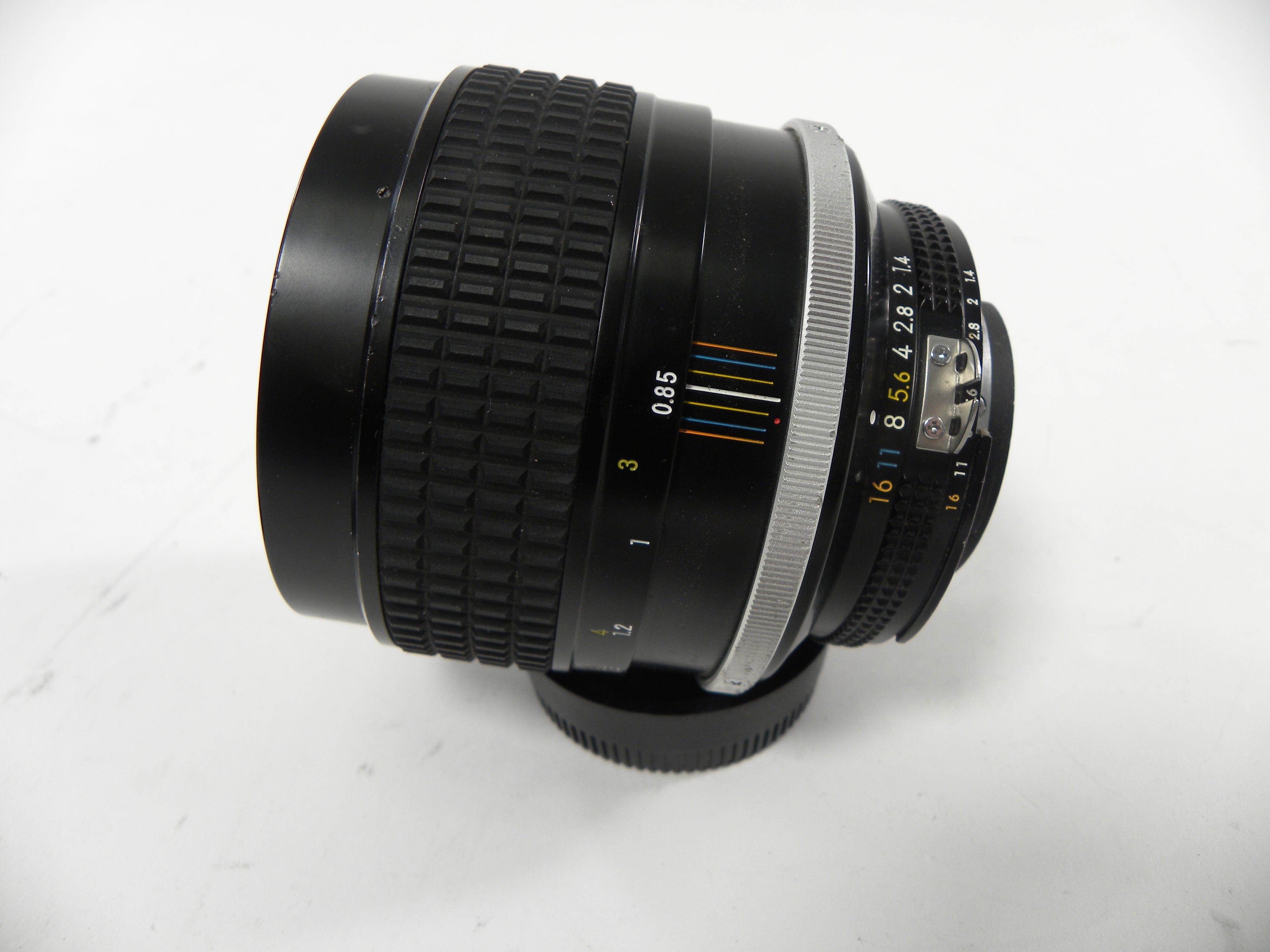 Nikon Nikkor 85mm f1.4 Ai-S