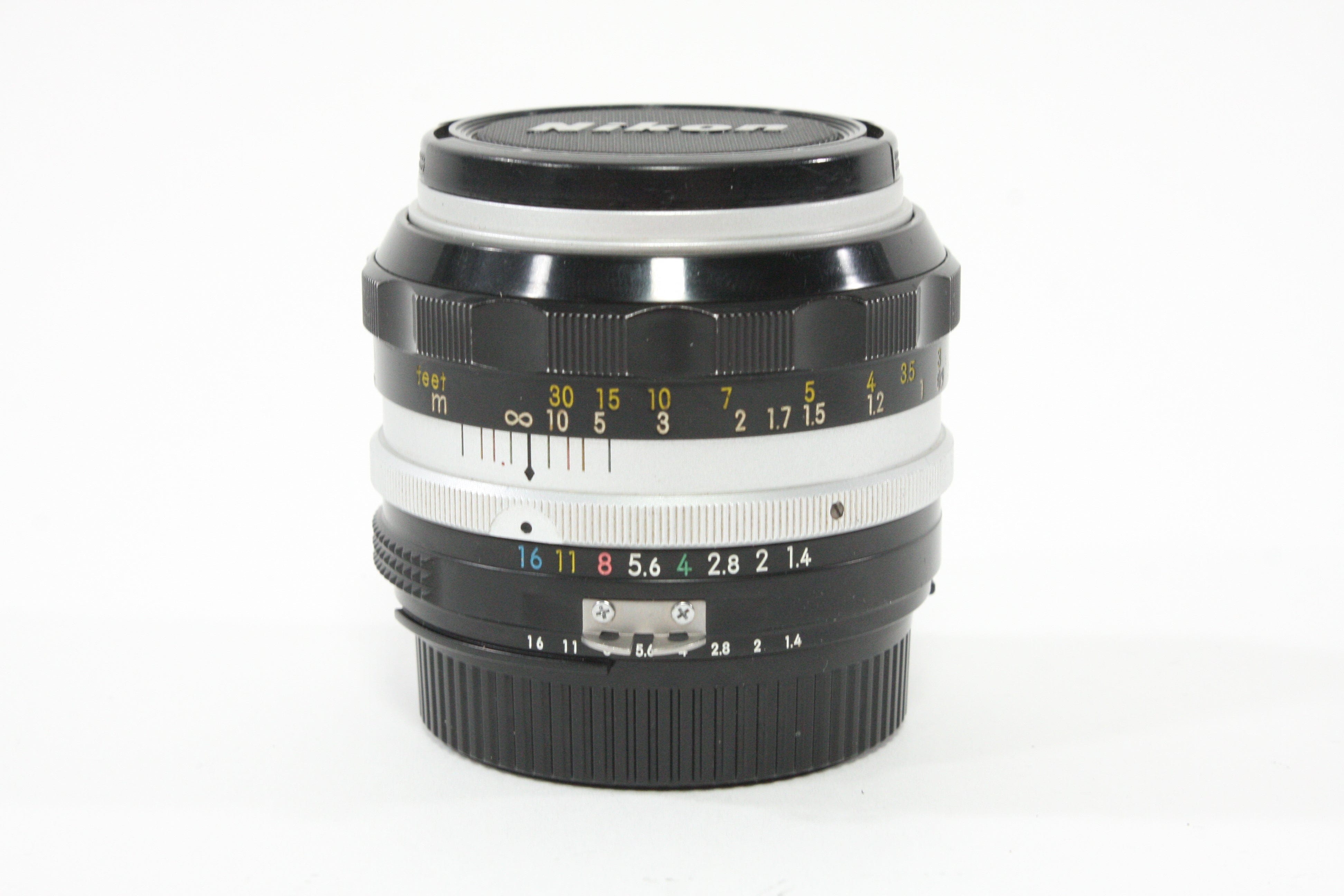 Nikon Nikkor-S 50mm F1.4 Ai Lens