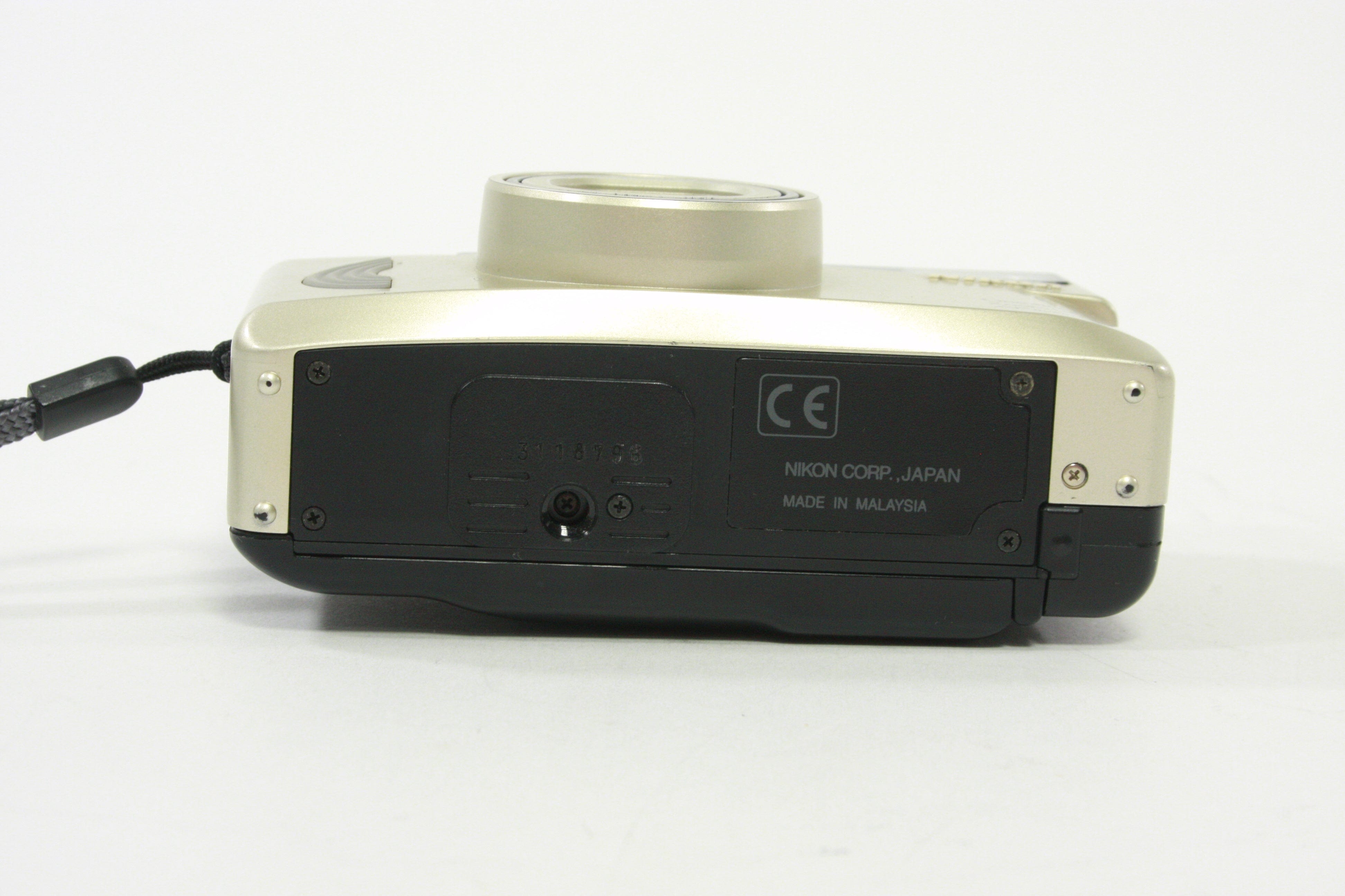 Nikon One Touch Zoom 90 AF QD 35mm Film Point and Shoot Camera