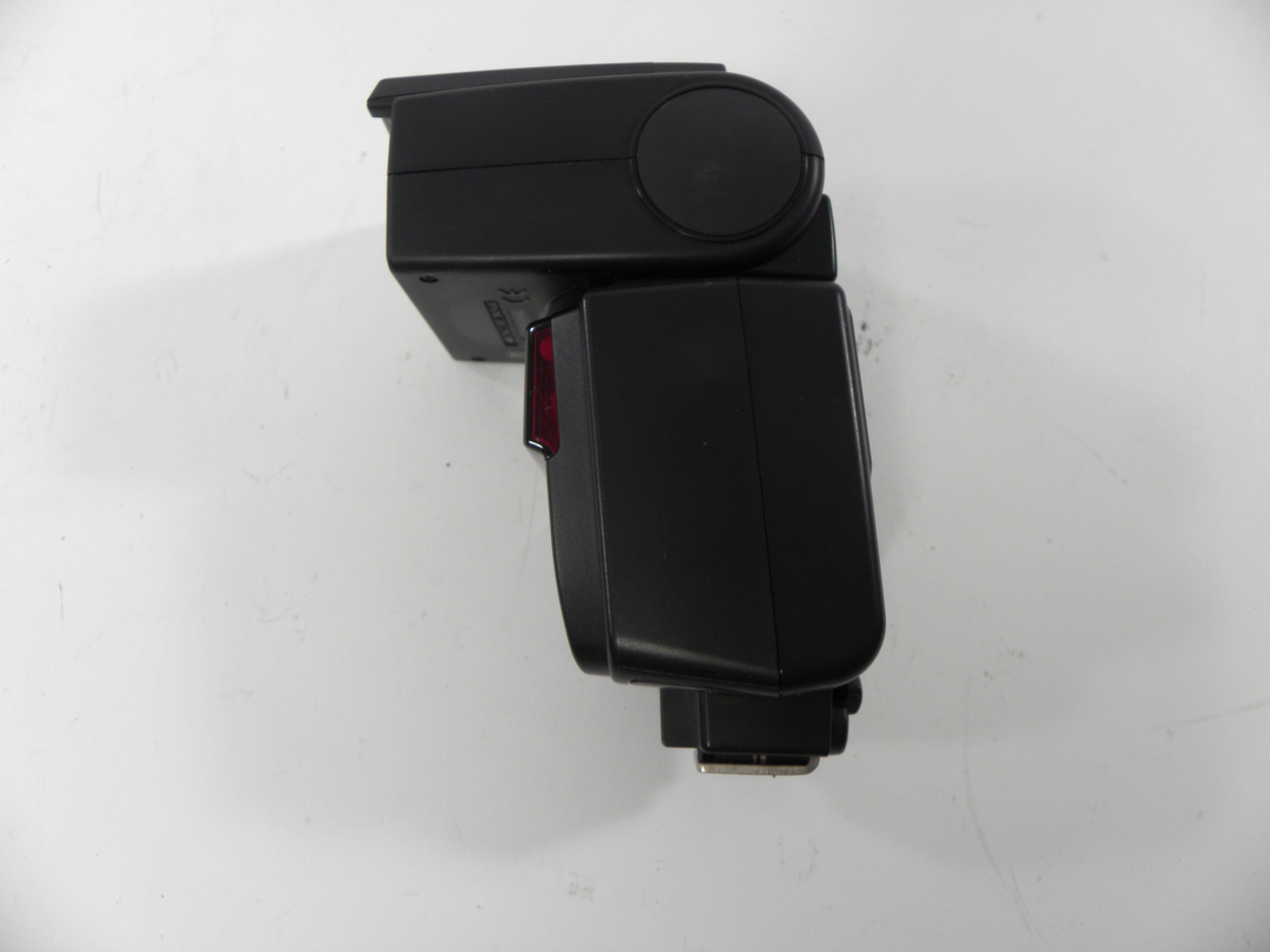 Nikon Speedlight SB-600 Shoe Mount Flash