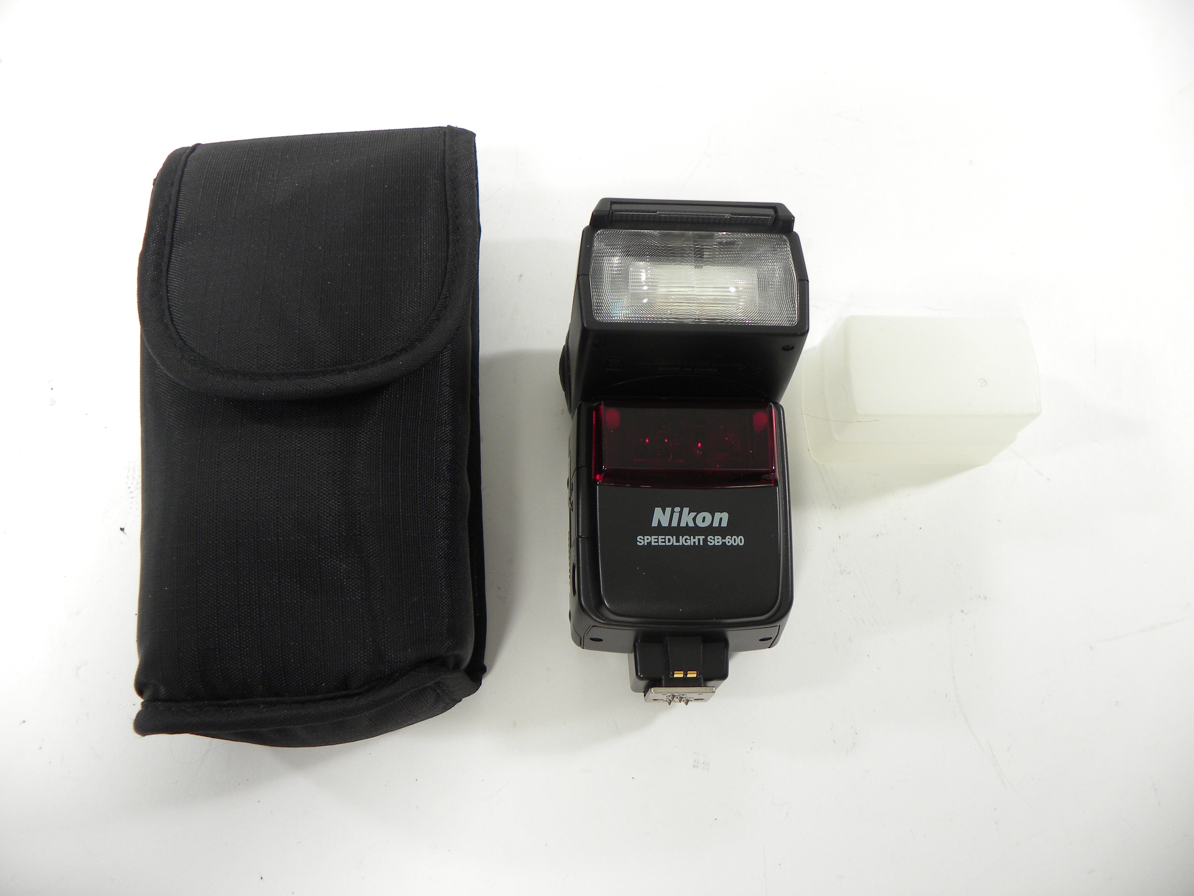 Nikon Speedlight SB-600 Shoe Mount Flash