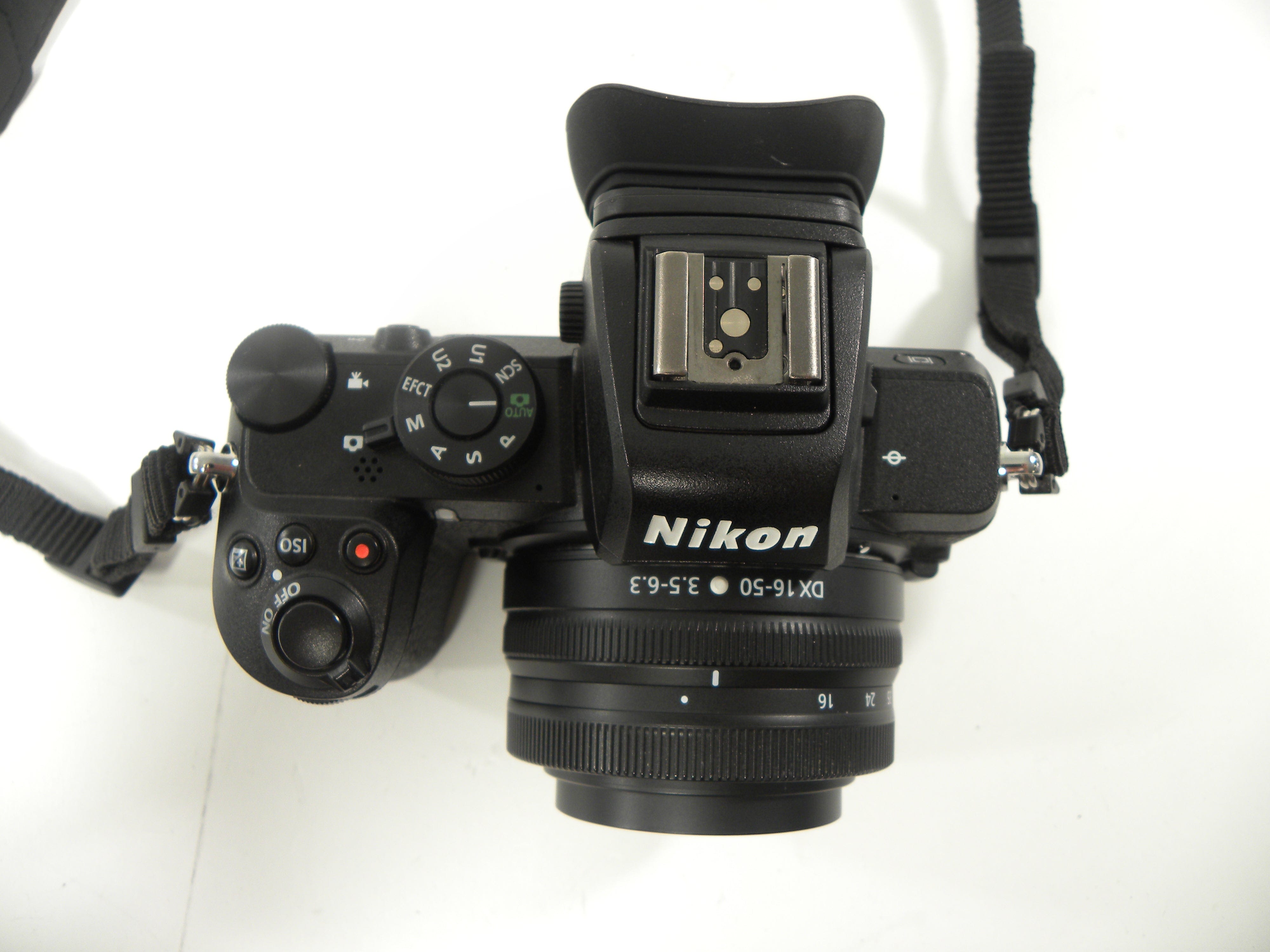 Nikon Z 50 20.9mp Mirrorless Digital w/DX 16-50mm f3.5-6.3 Shutter Ct. 2.945
