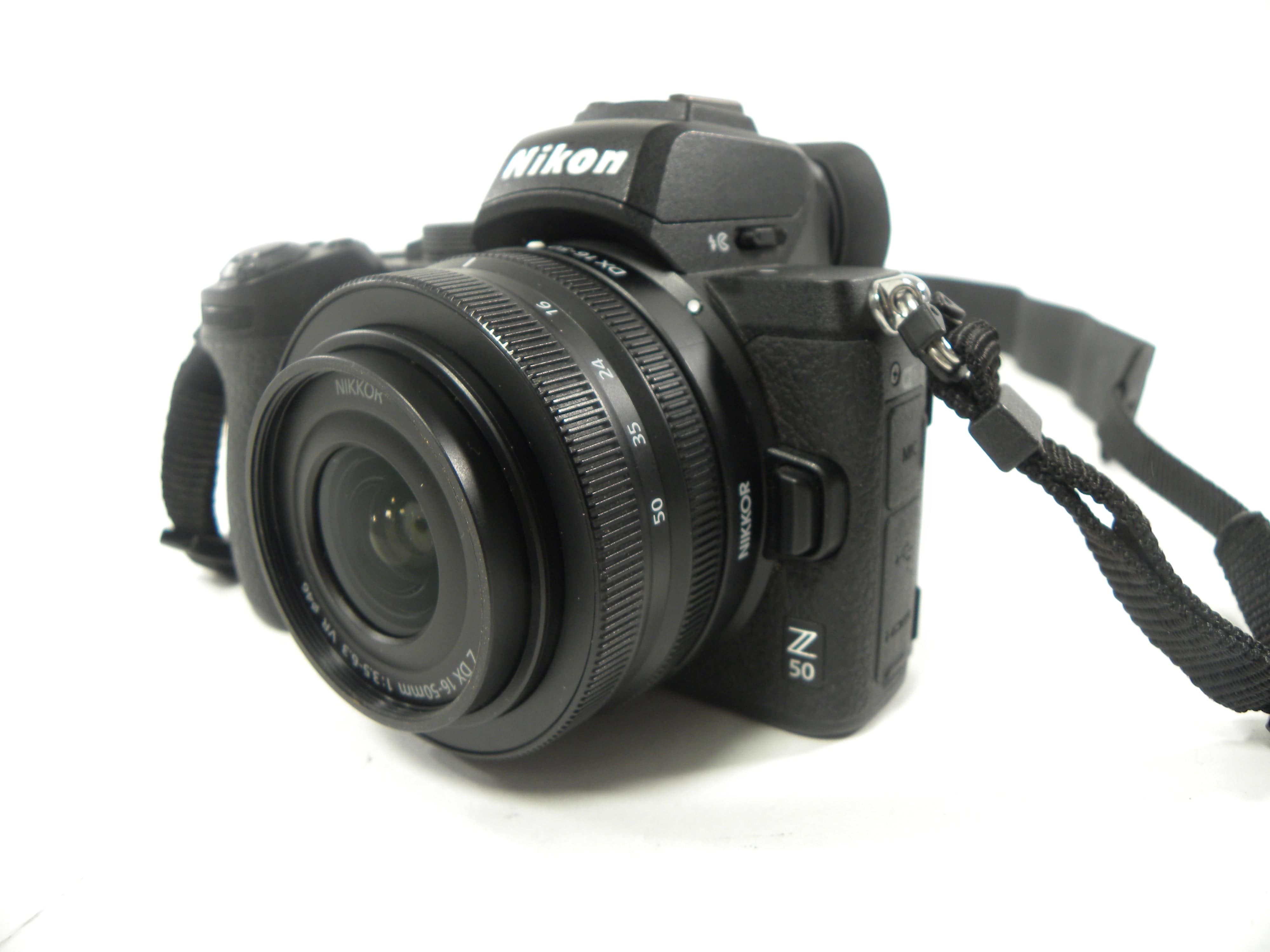 Nikon Z 50 20.9mp Mirrorless Digital w/DX 16-50mm f3.5-6.3 Shutter Ct. 2.945