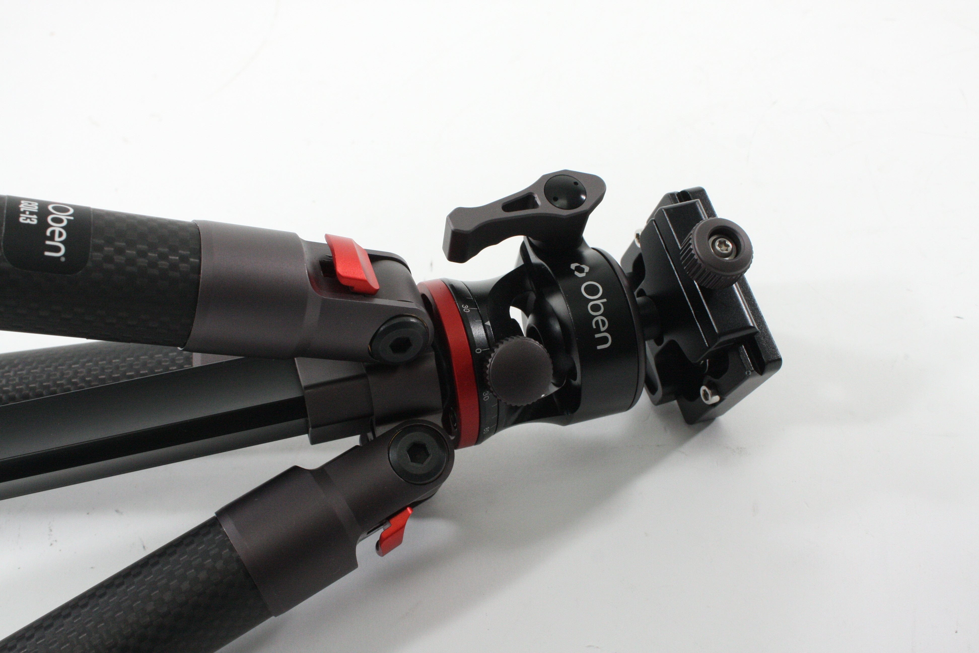 Oben CQL-13 Tripod
