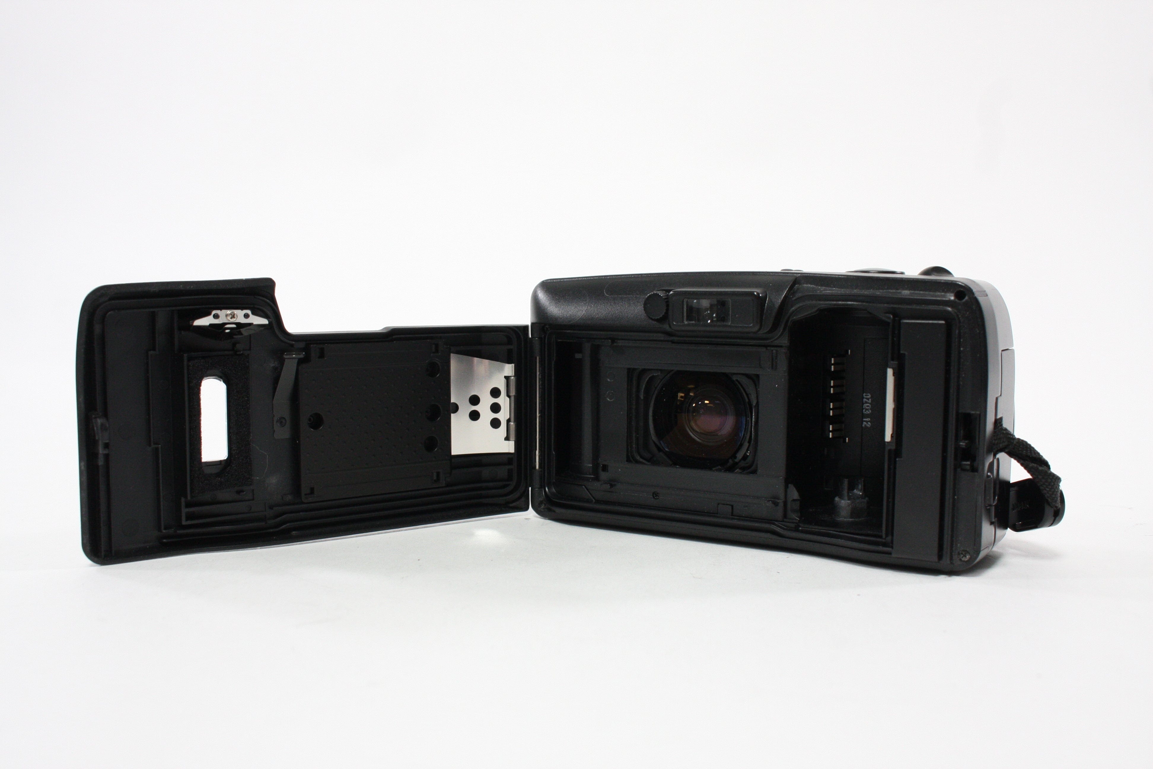 Olympus Accura Zoom 105 35mm Point-and-Shoot Camera
